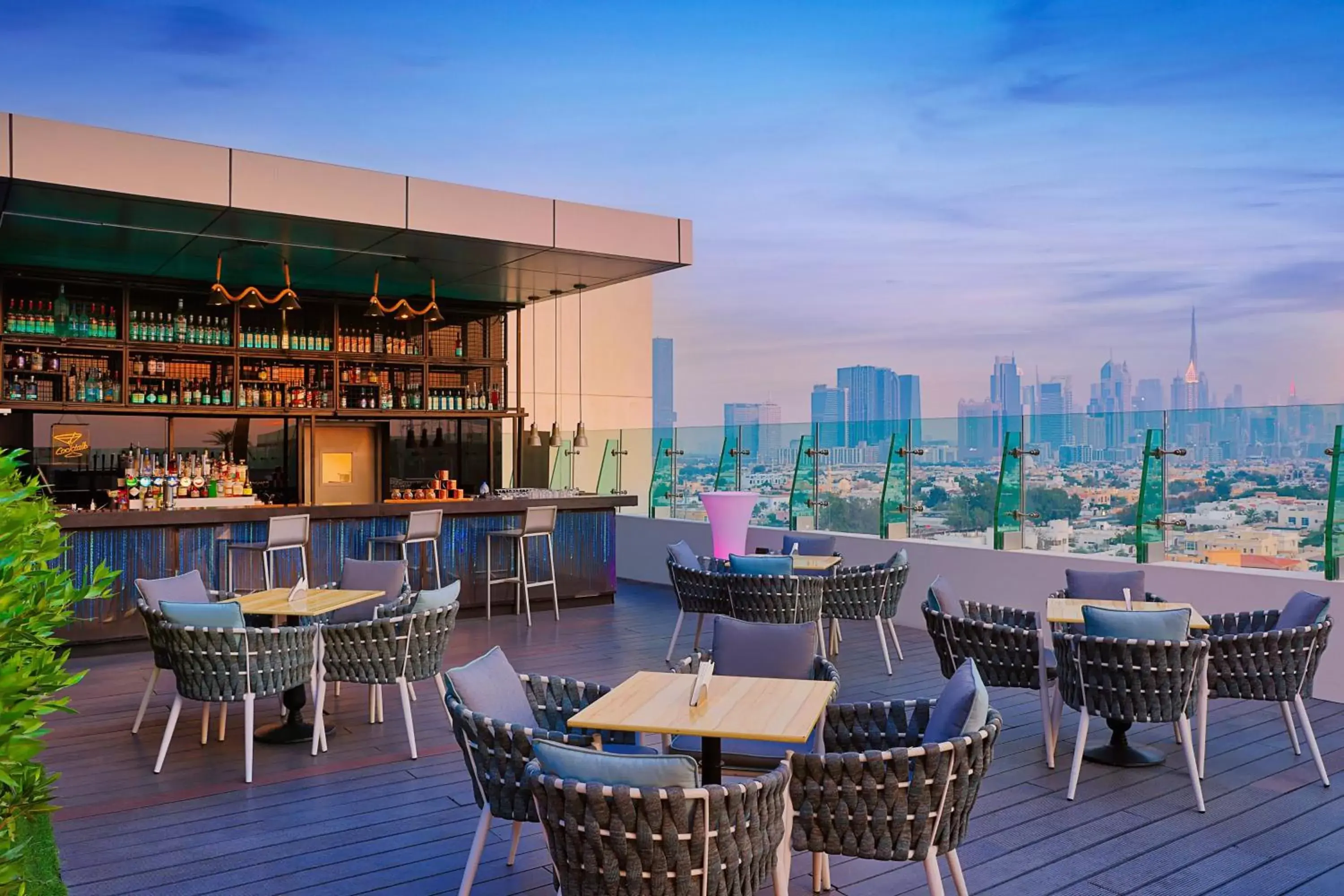 Restaurant/places to eat, Lounge/Bar in Element Al Mina, Dubai