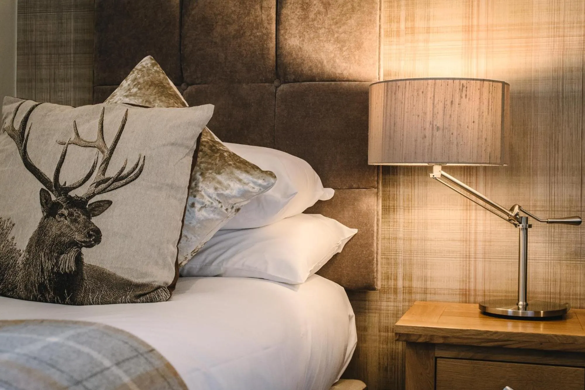 Bedroom, Bed in Boat Country Inn and Restaurant