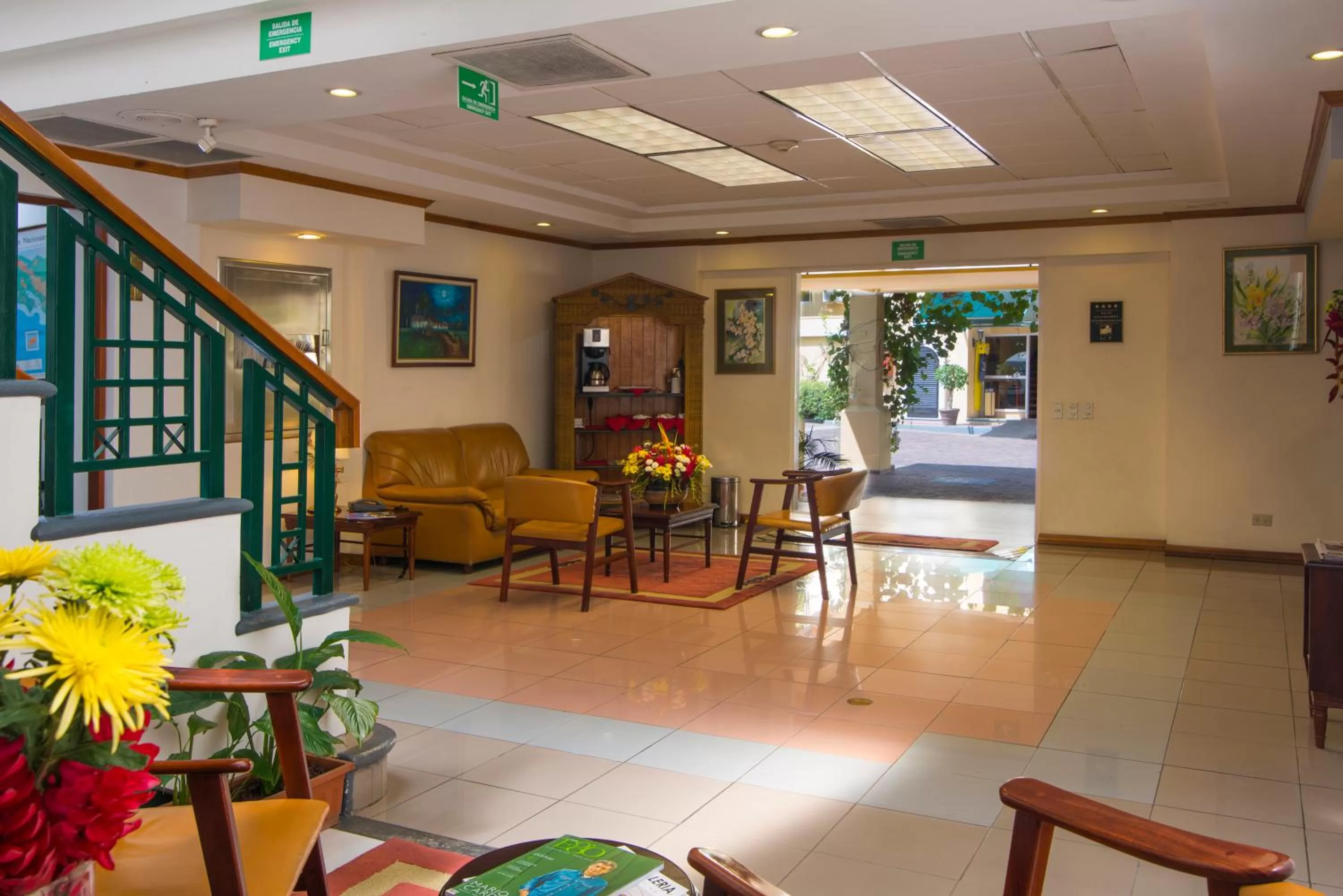 Lobby or reception in Apartotel & Suites Villas del Rio