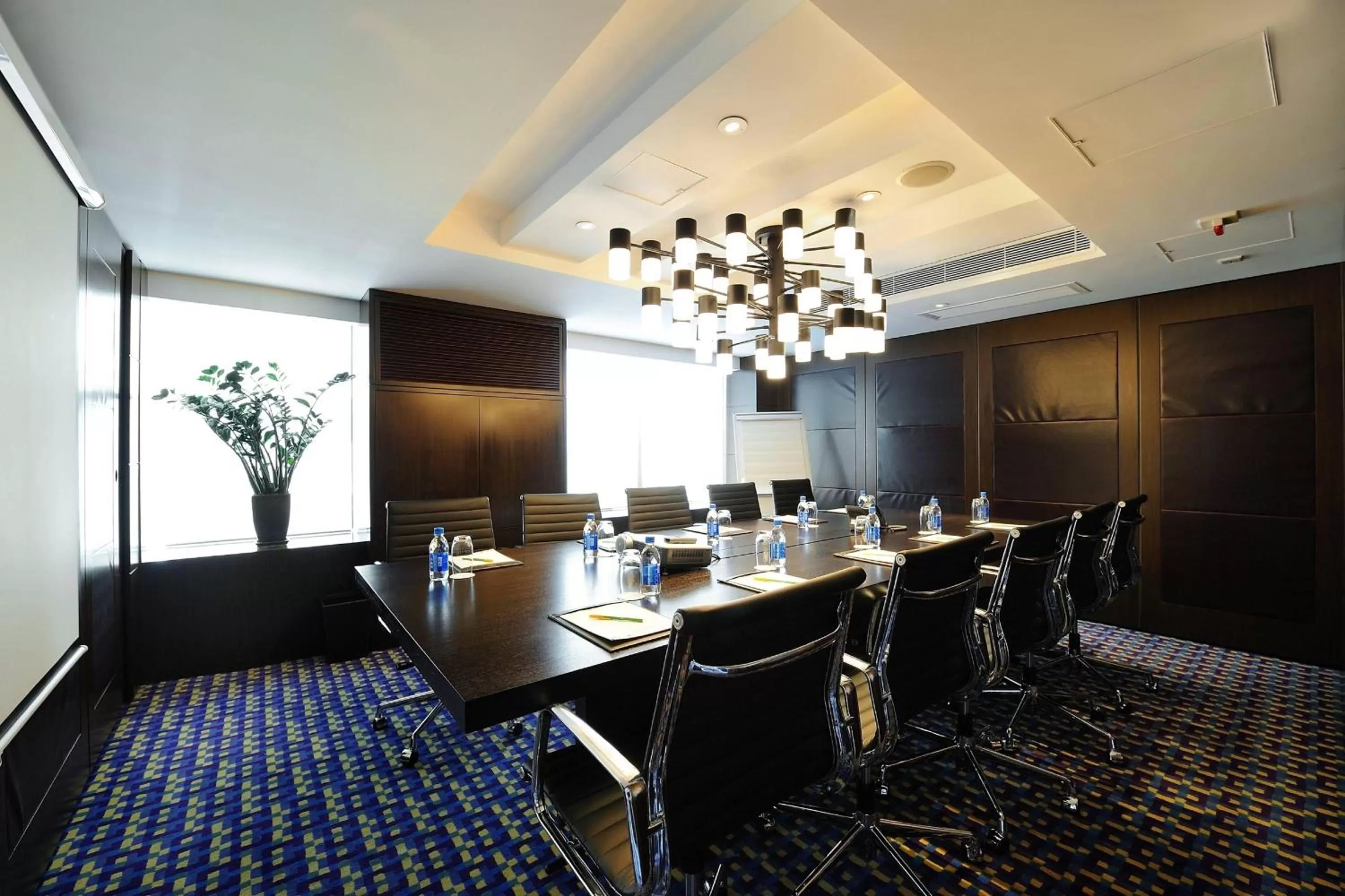 Meeting/conference room in Courtyard by Marriott Hong Kong