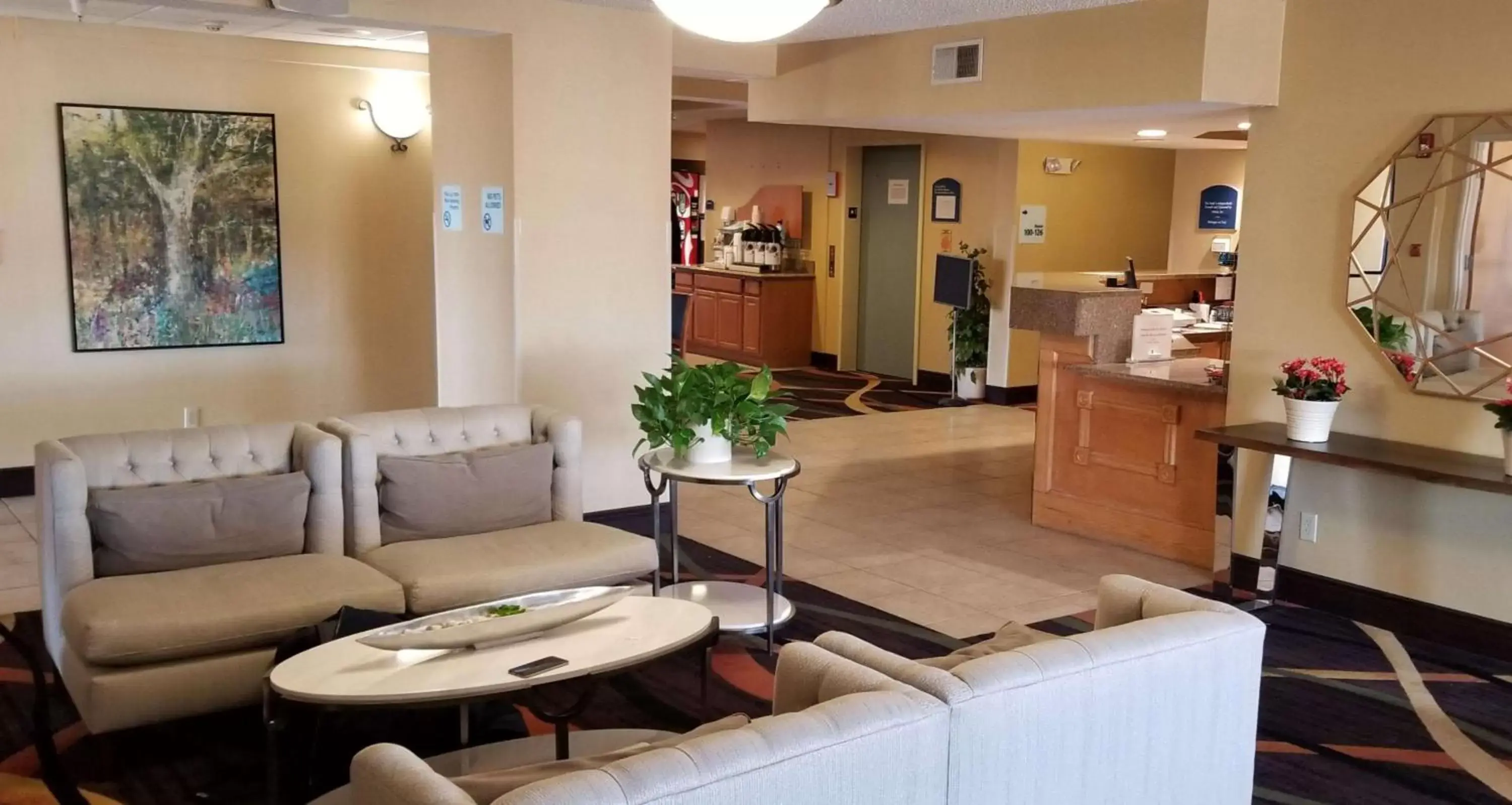 Lobby or reception, Lobby/Reception in Best Western Oswego Hotel