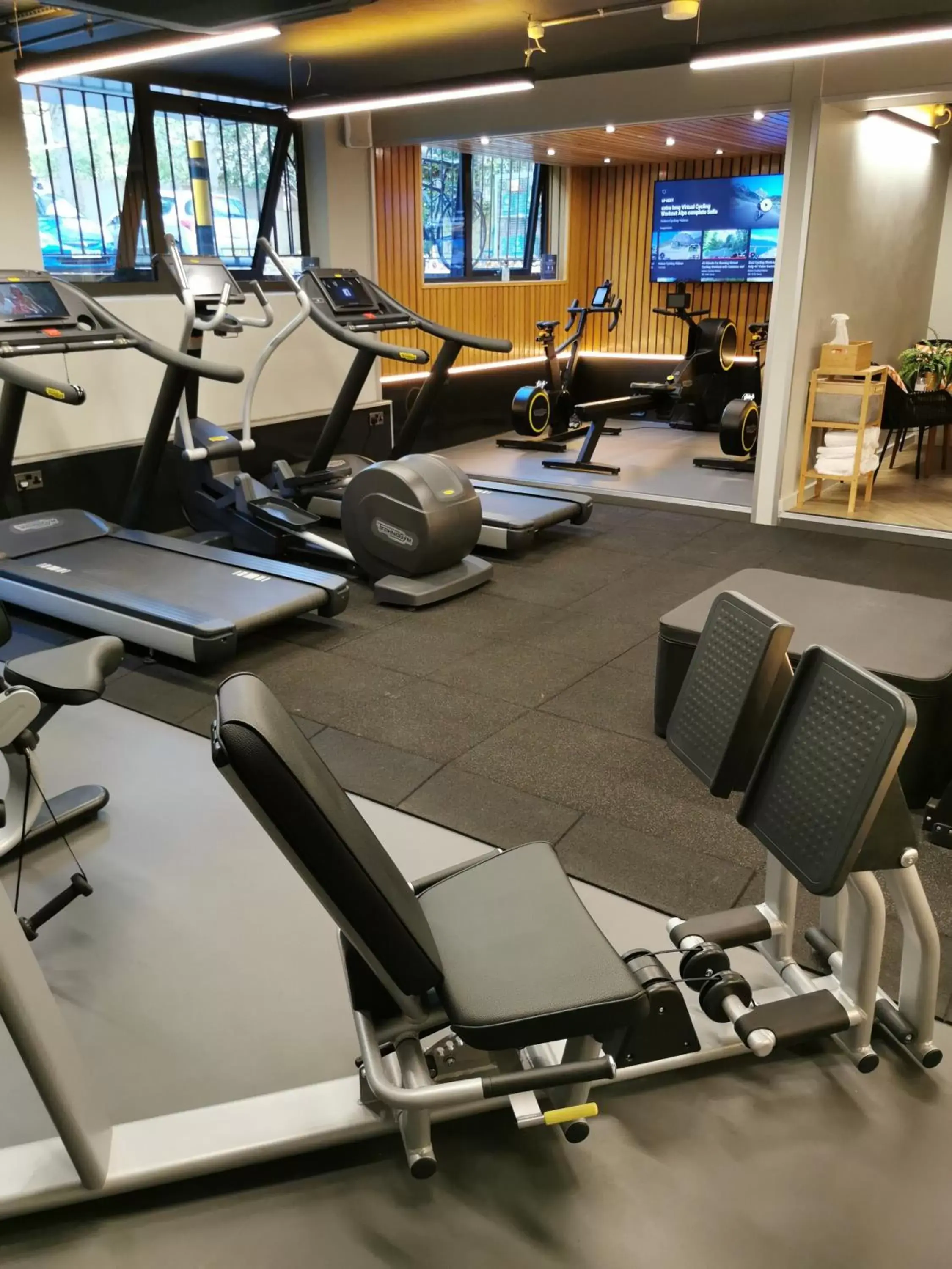 Fitness centre/facilities, Fitness Center/Facilities in Richmond Hill Hotel