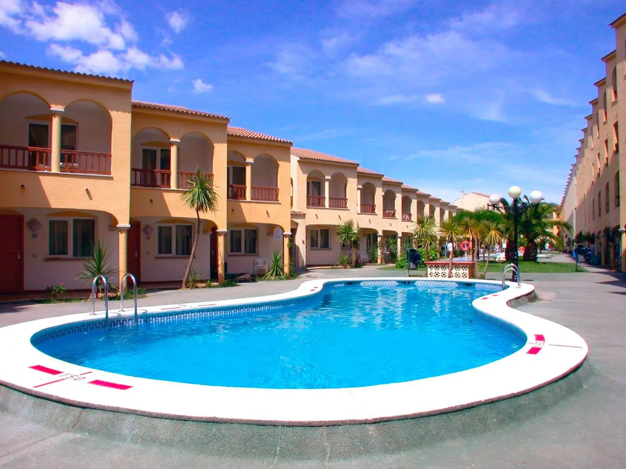 Apartamentos turísticos Jardines del Plaza Apartamentos turísticos Jardines del Plaza