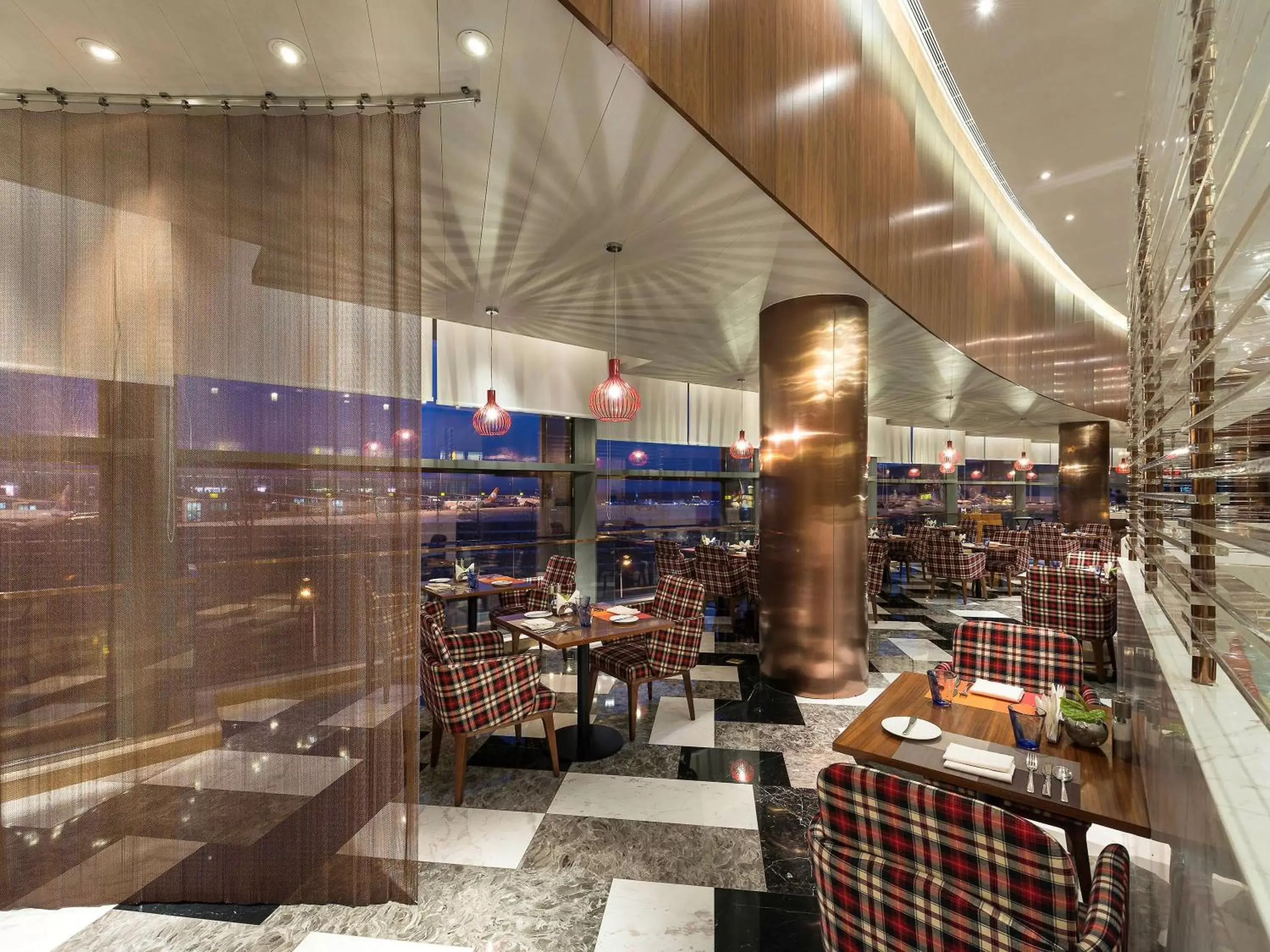 Restaurant/Places to Eat in Pullman Nanjing Lukou Airport