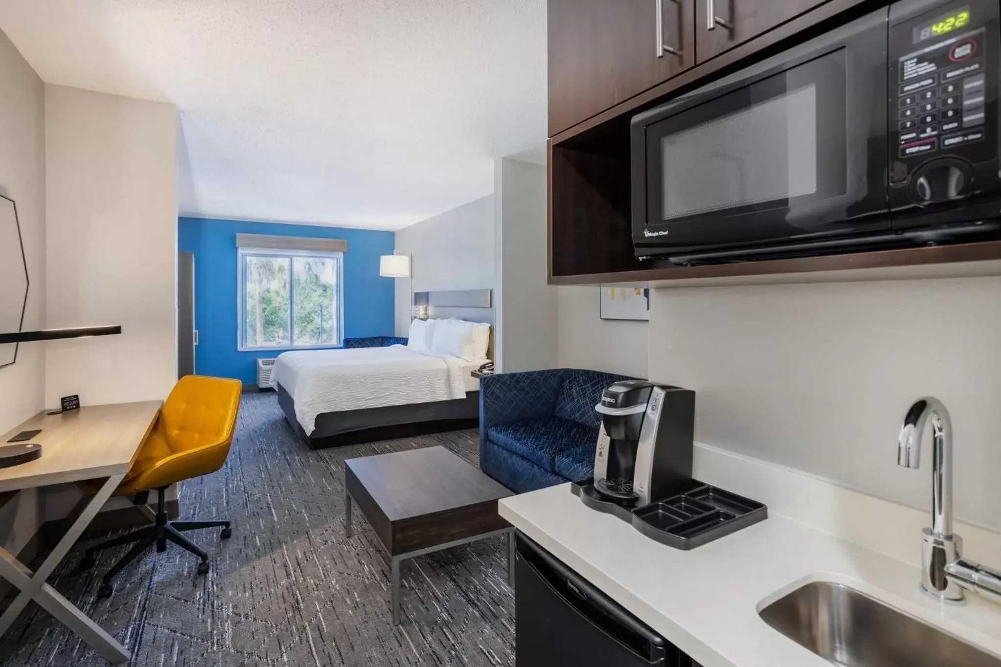 Photo of the whole room in Holiday Inn Express and Suites Tampa I-75 at Bruce B. Downs, an IHG Hotel
