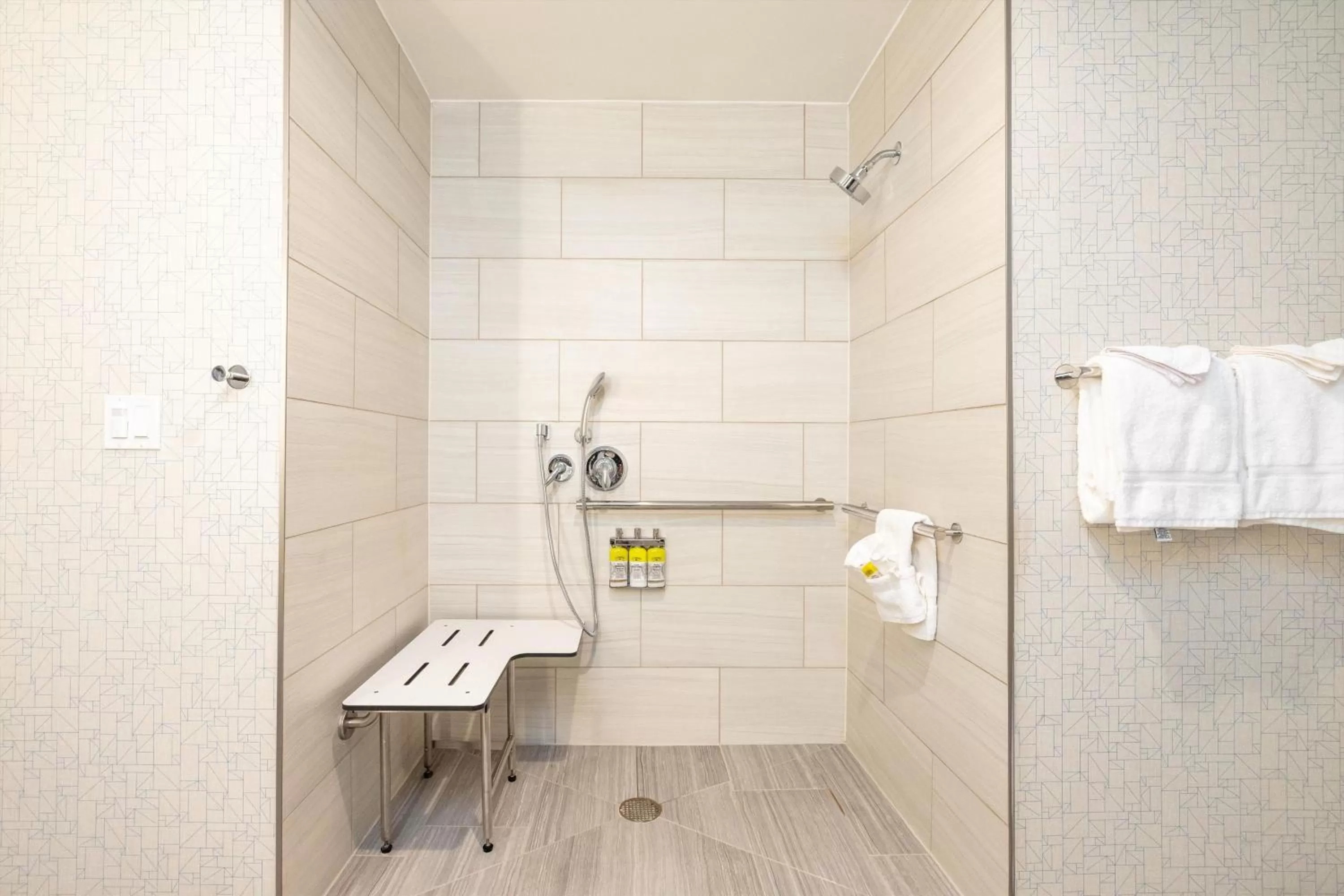 Photo of the whole room in Holiday Inn Express & Suites - San Jose Silicon Valley by IHG