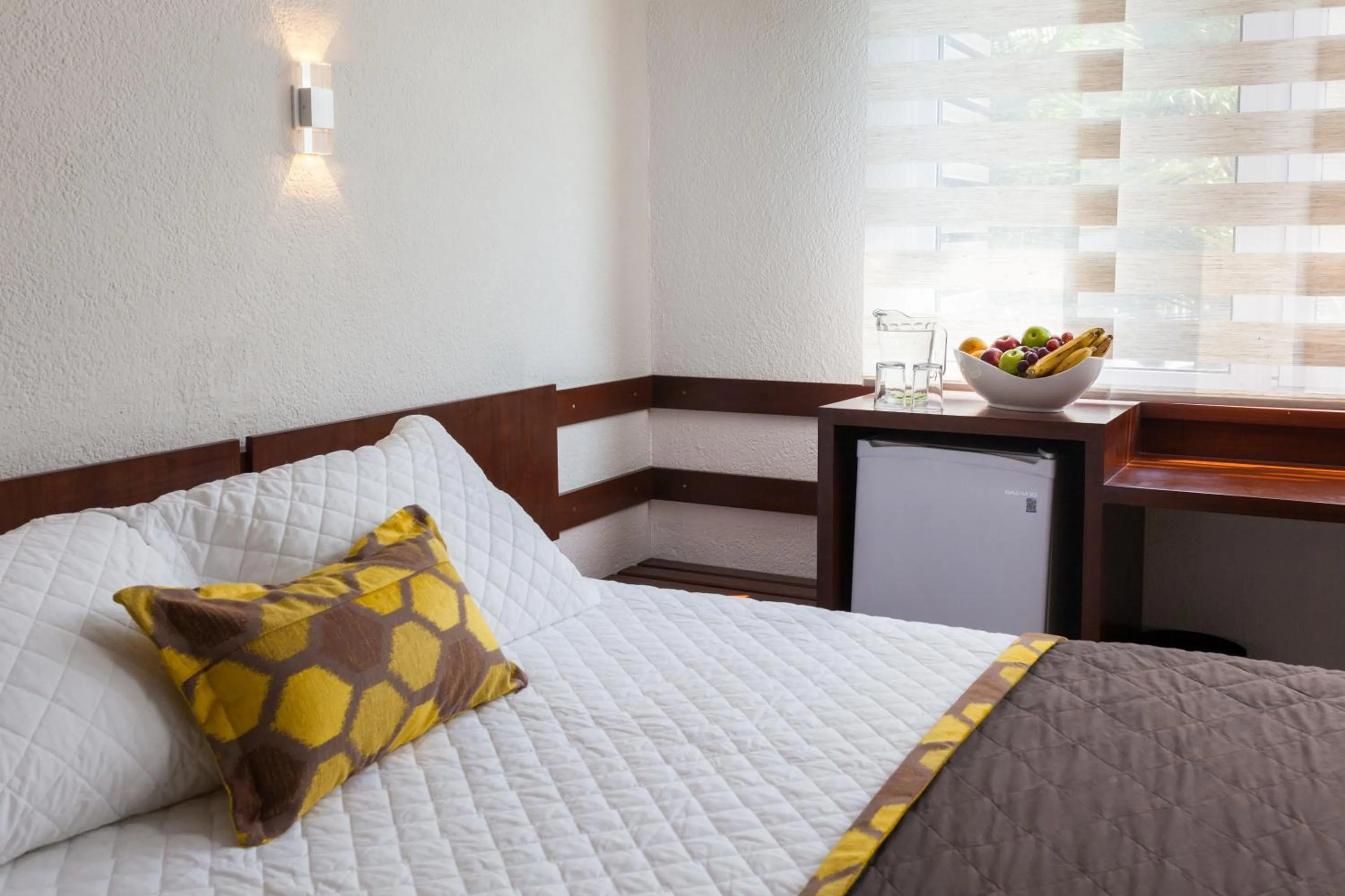 Decorative detail, Bed in Hotel Cortez