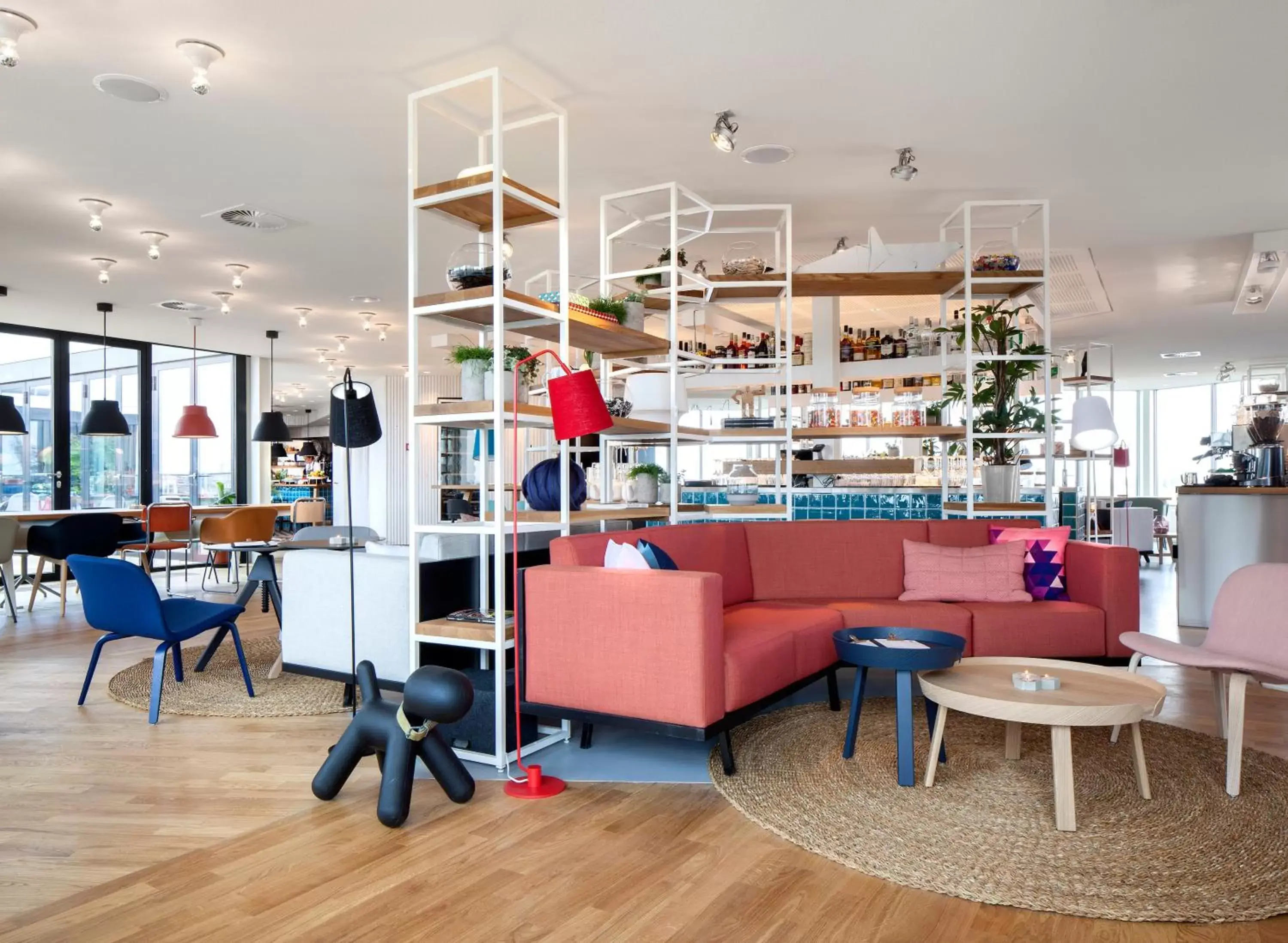 Communal lounge/ TV room, Lounge/Bar in Zoku Amsterdam