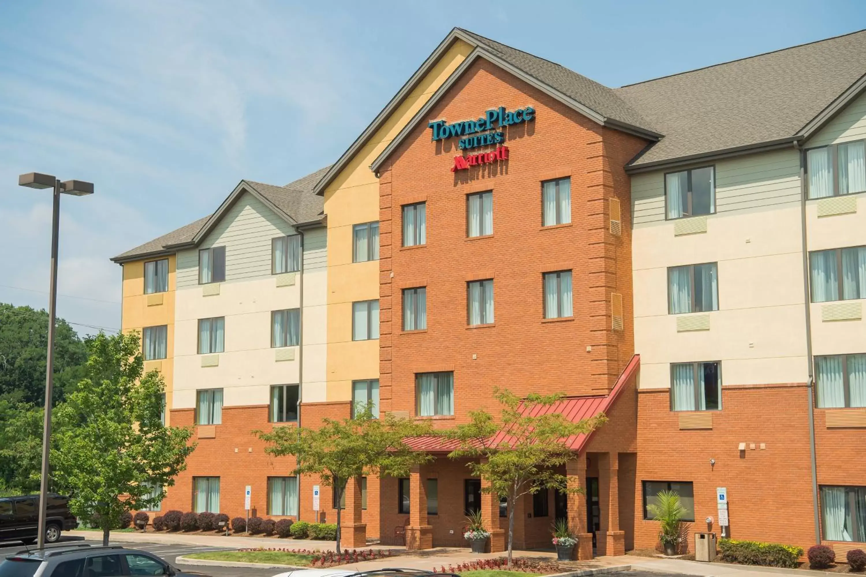 Property Building in TownePlace Suites by Marriott Erie