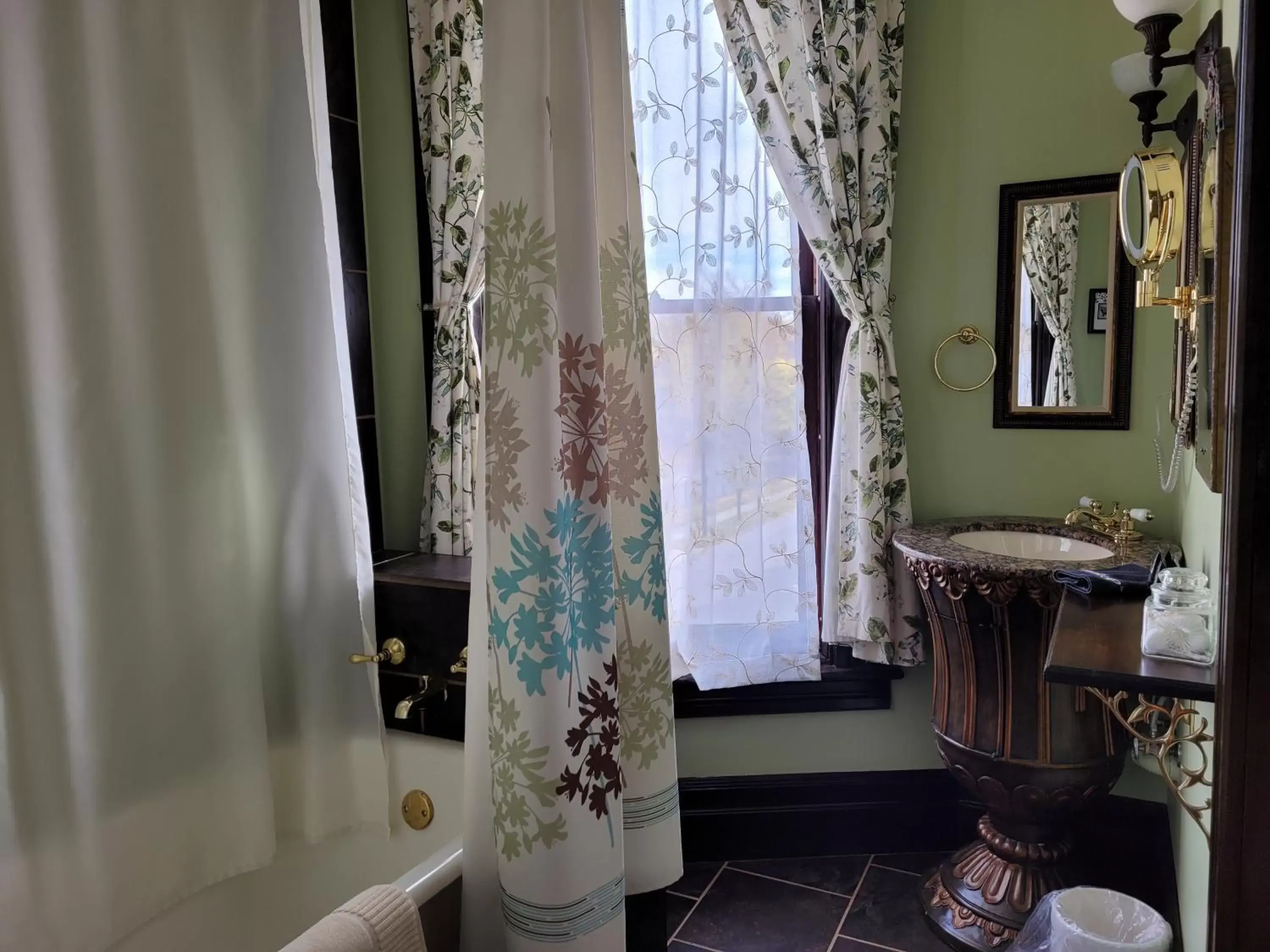 Bathroom in Buffalo Harmony House