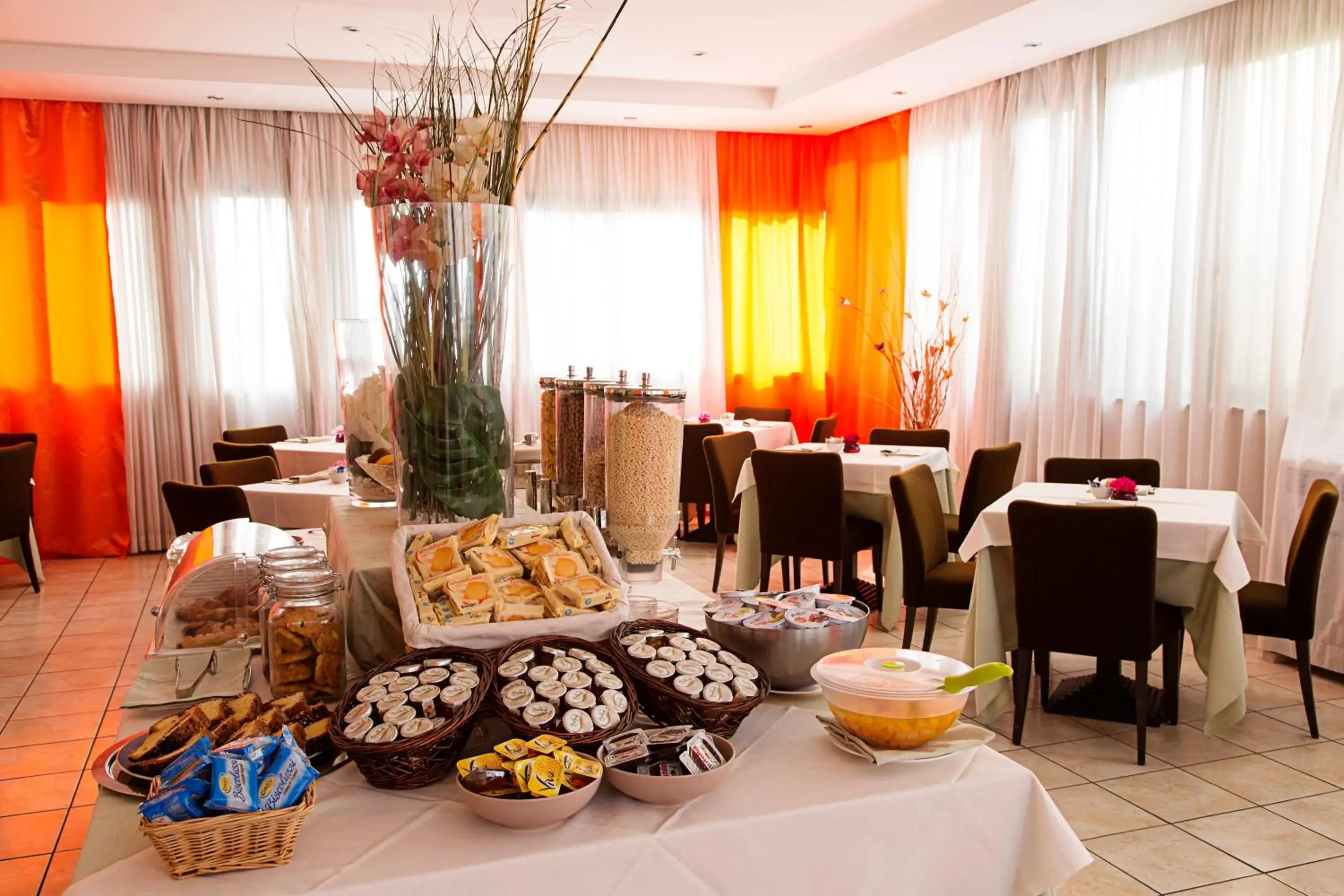 Restaurant/places to eat in Hotel President Pomezia Restaurant/places to eat in Hotel President Pomezia
