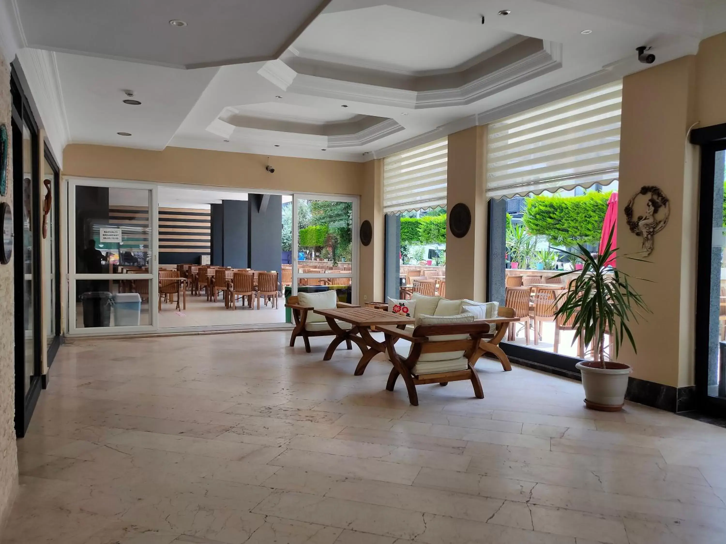 Lobby or reception in Altinersan Hotel