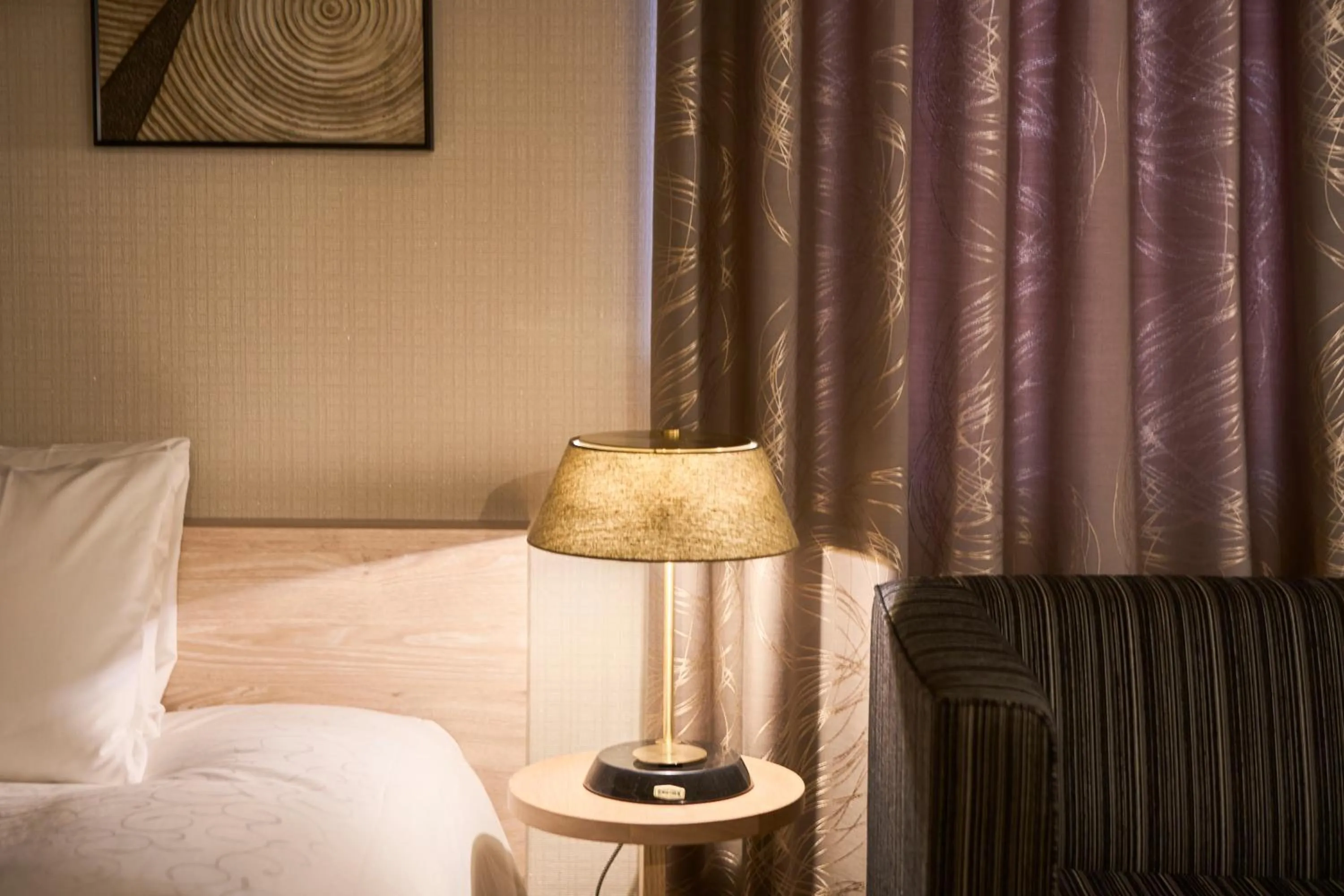 Living room, Bed in Roppongi Hotel S