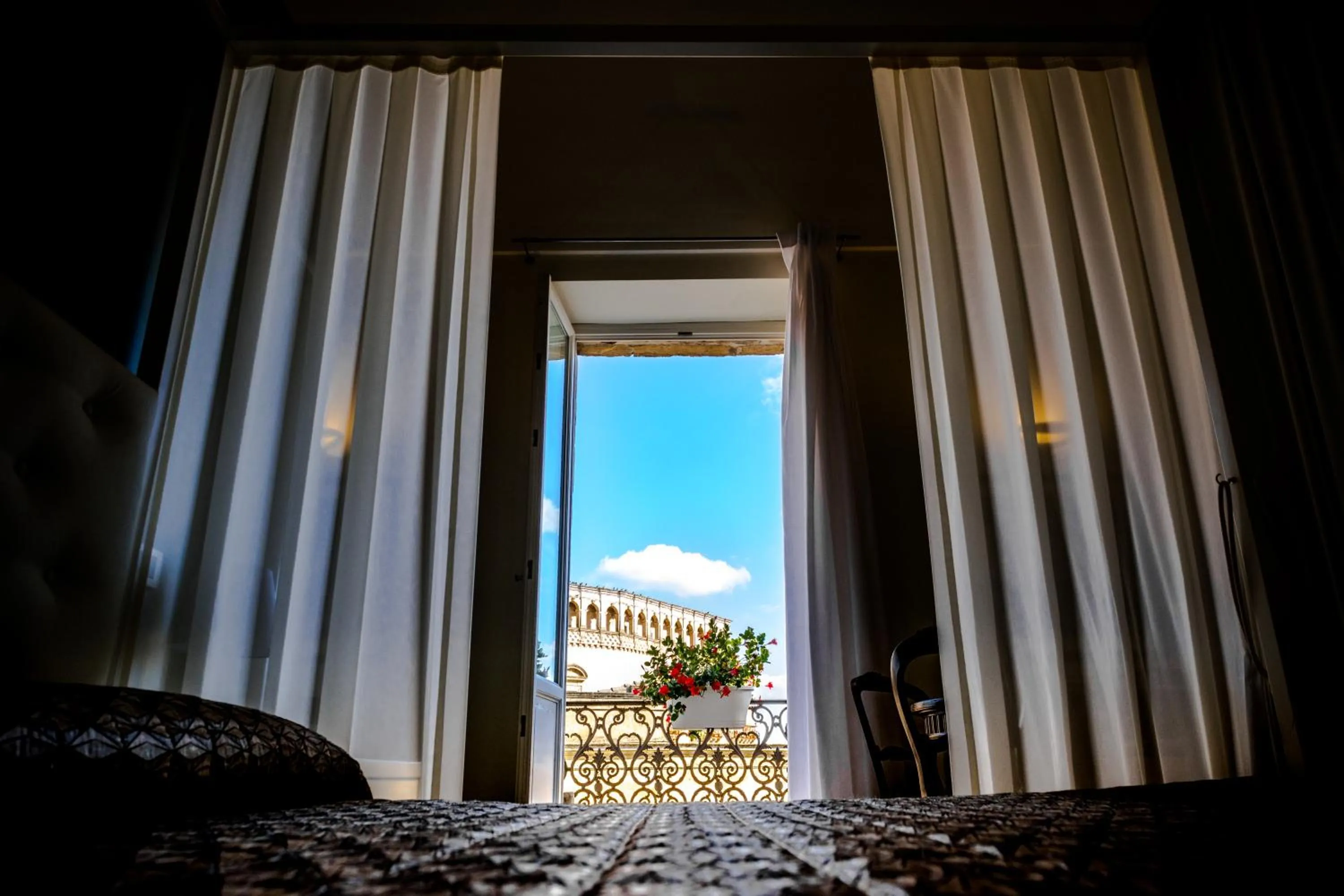 Bed in Albergo Del Sedile