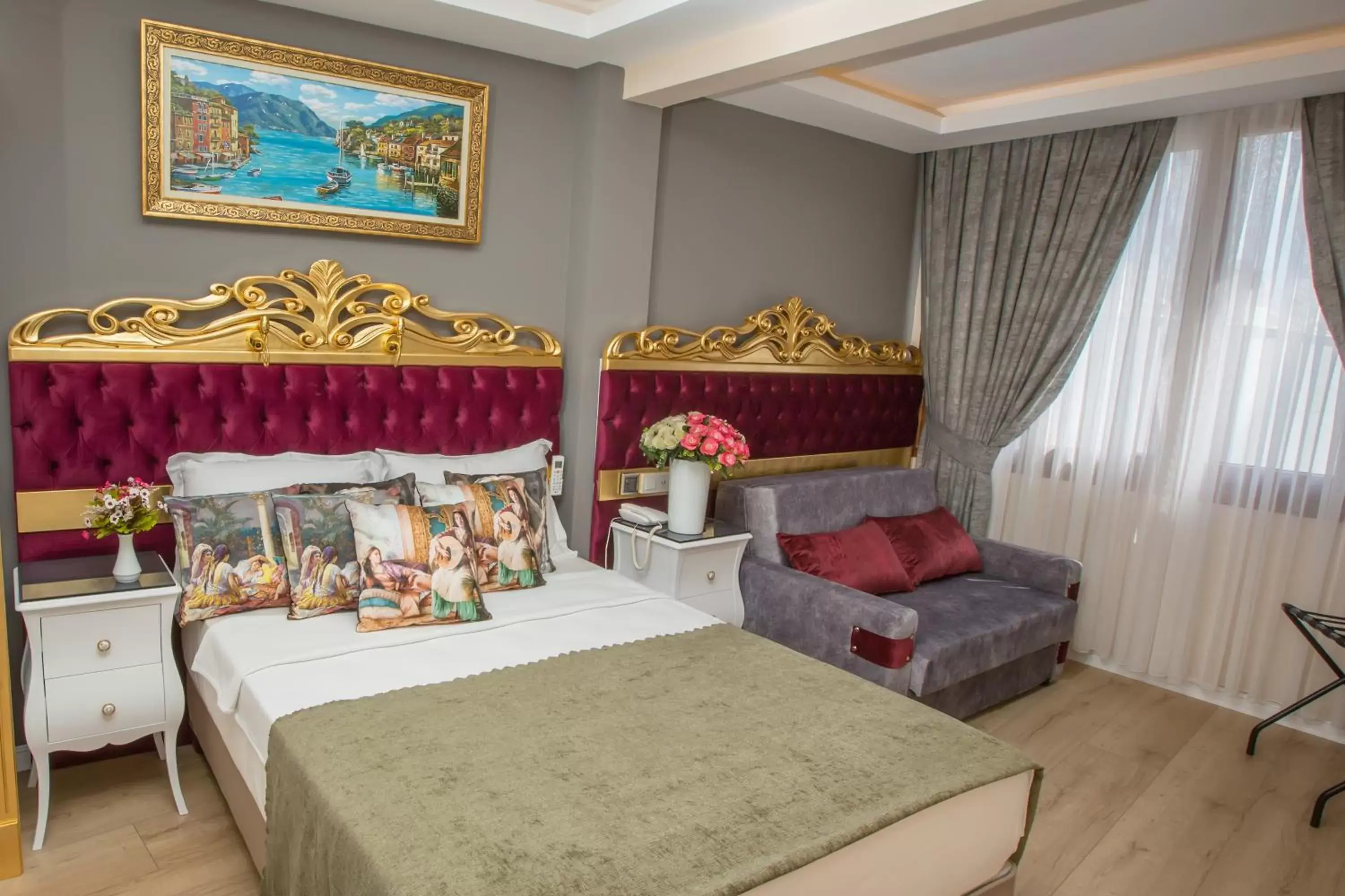 Bed in Atlantis Royal Hotel