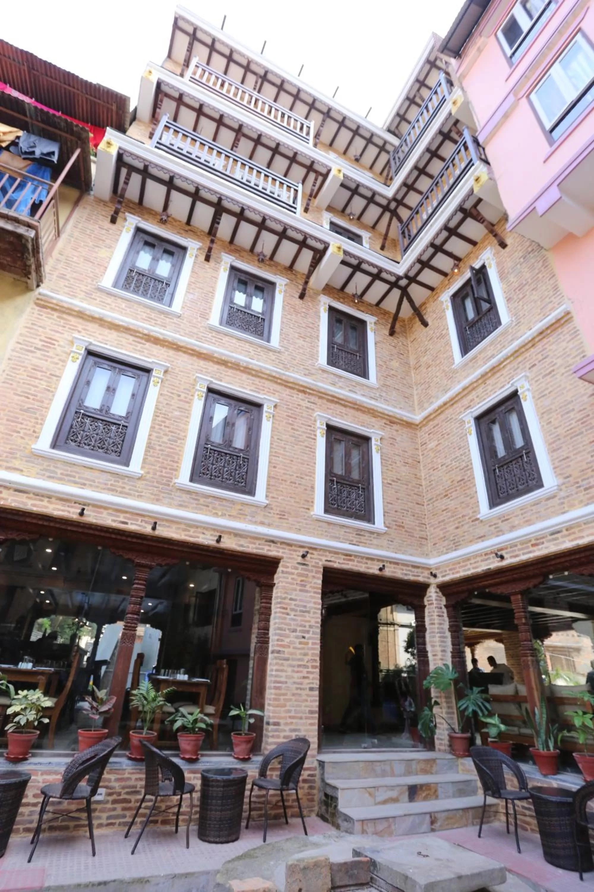 Property building in Pahan Chhen - Boutique Hotel