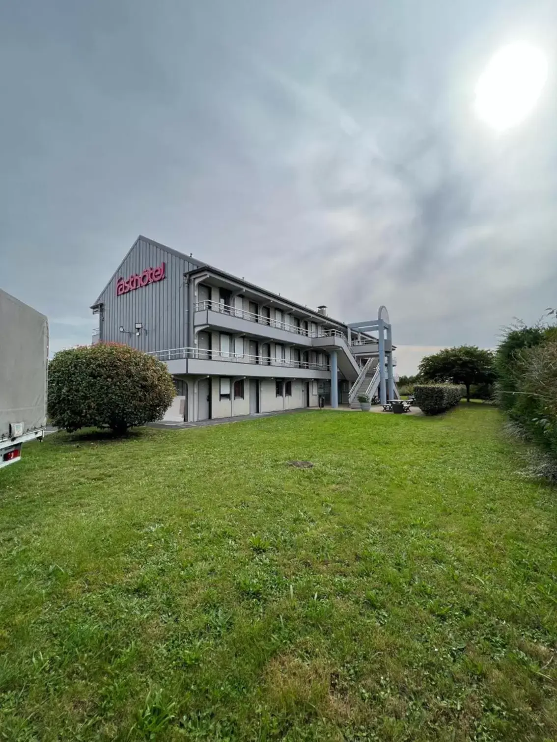 Property Building in Fasthotel Roissy - Saint-Witz