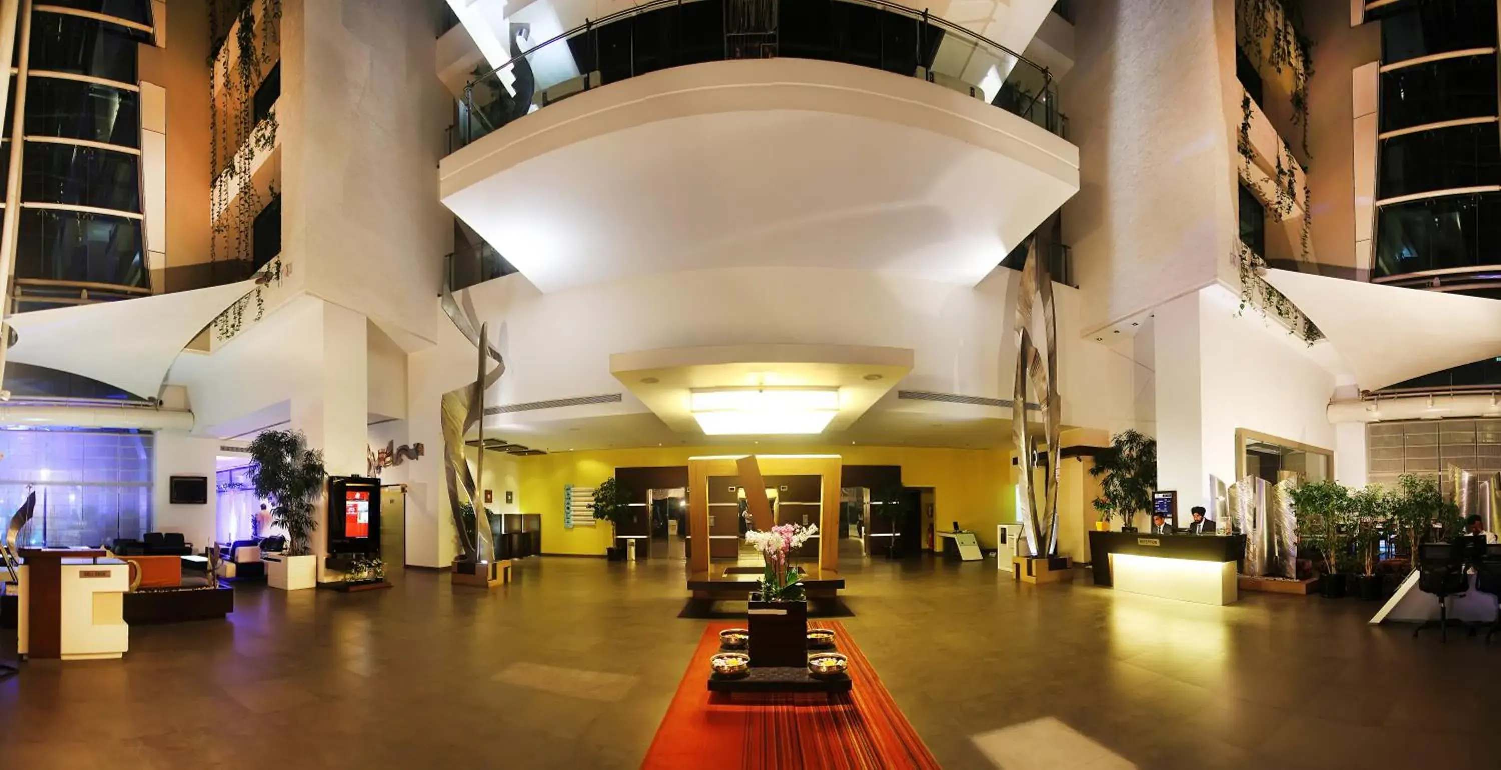 Lobby or reception in Sayaji