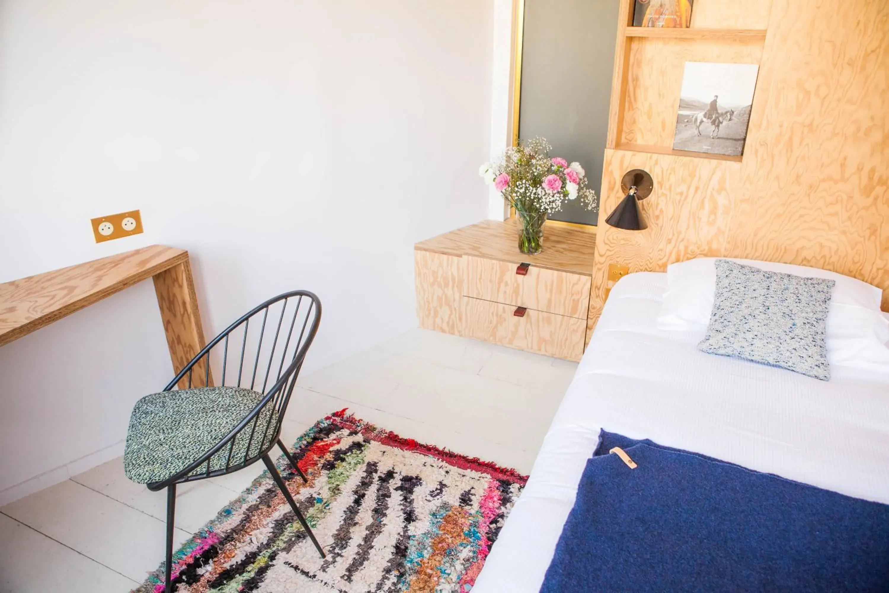 Decorative detail, Bed in Hôtel Montholon Decorative detail, Bed in Hôtel Montholon