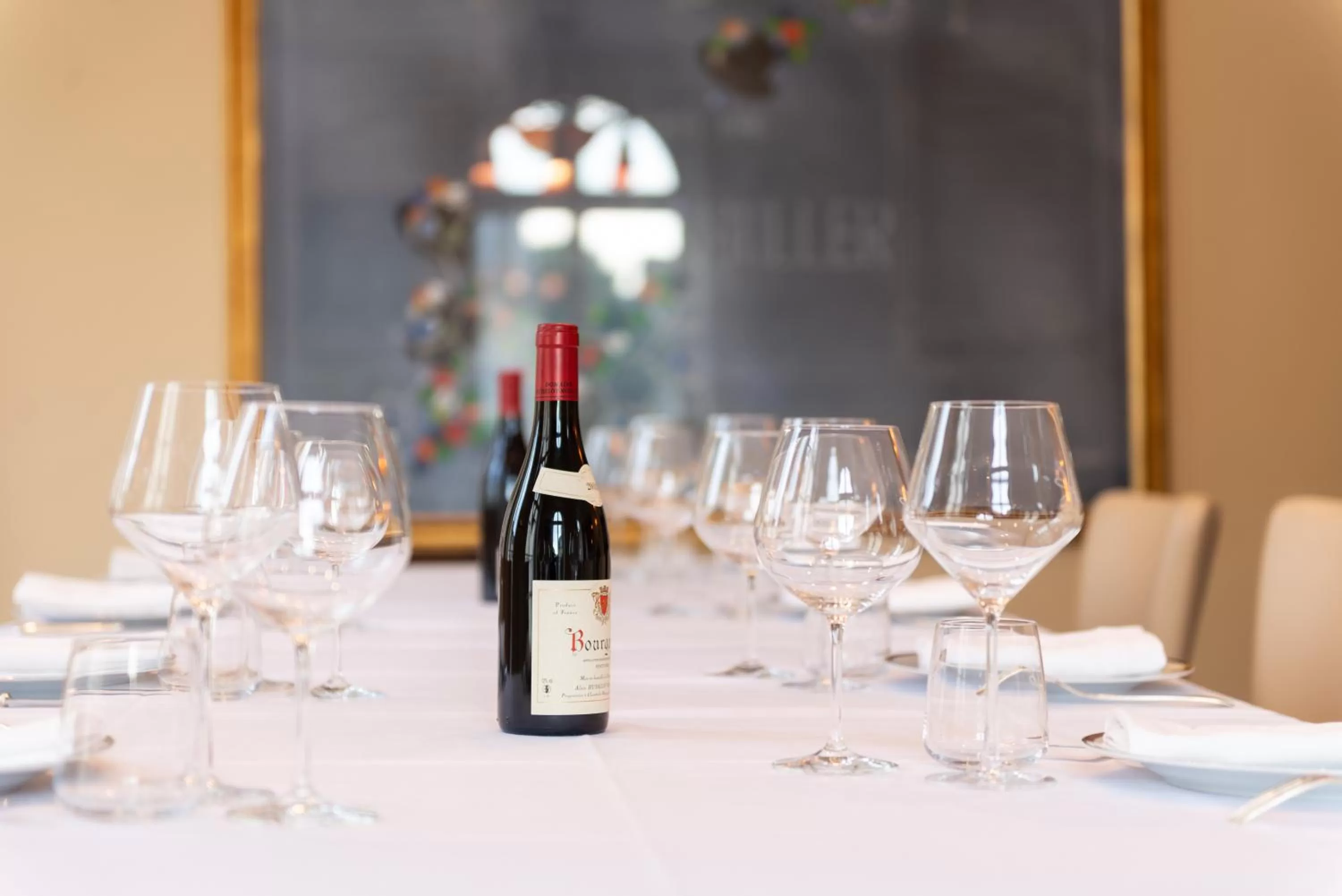 Restaurant/places to eat in L'Hôtel