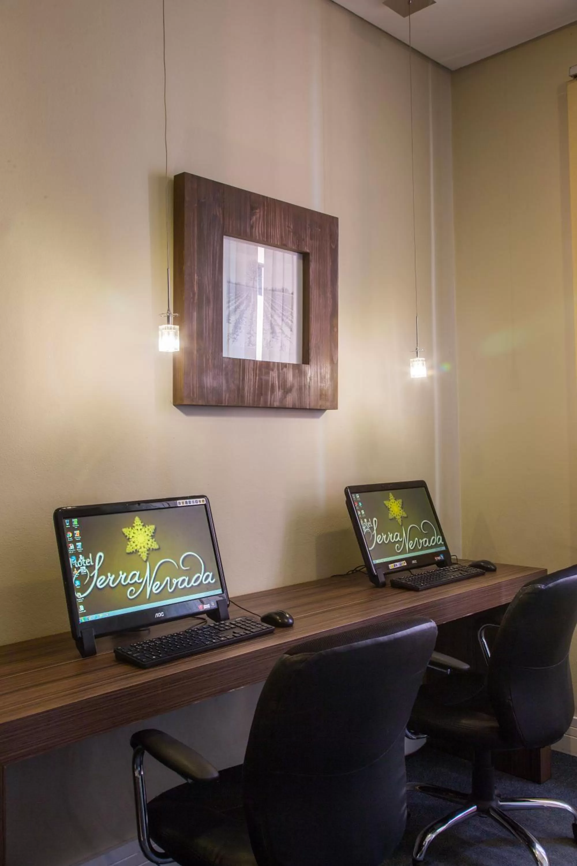 Entertainment in Hotel Serra Nevada