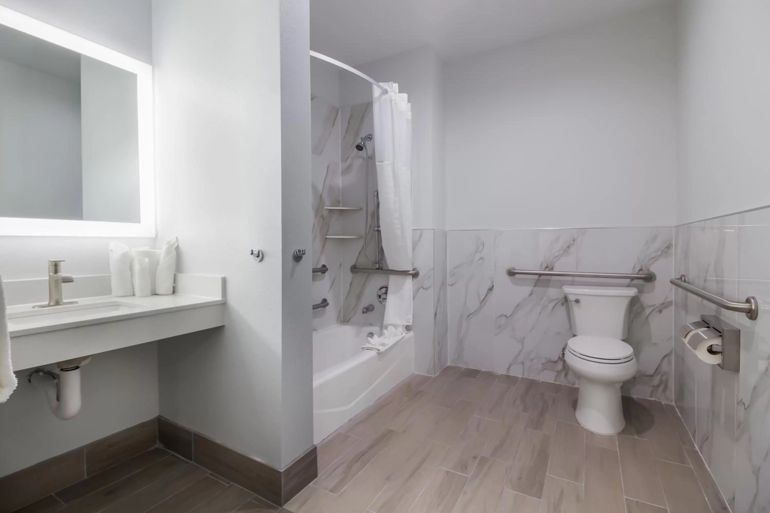 Bathroom in Studio 6 Katy, Tx