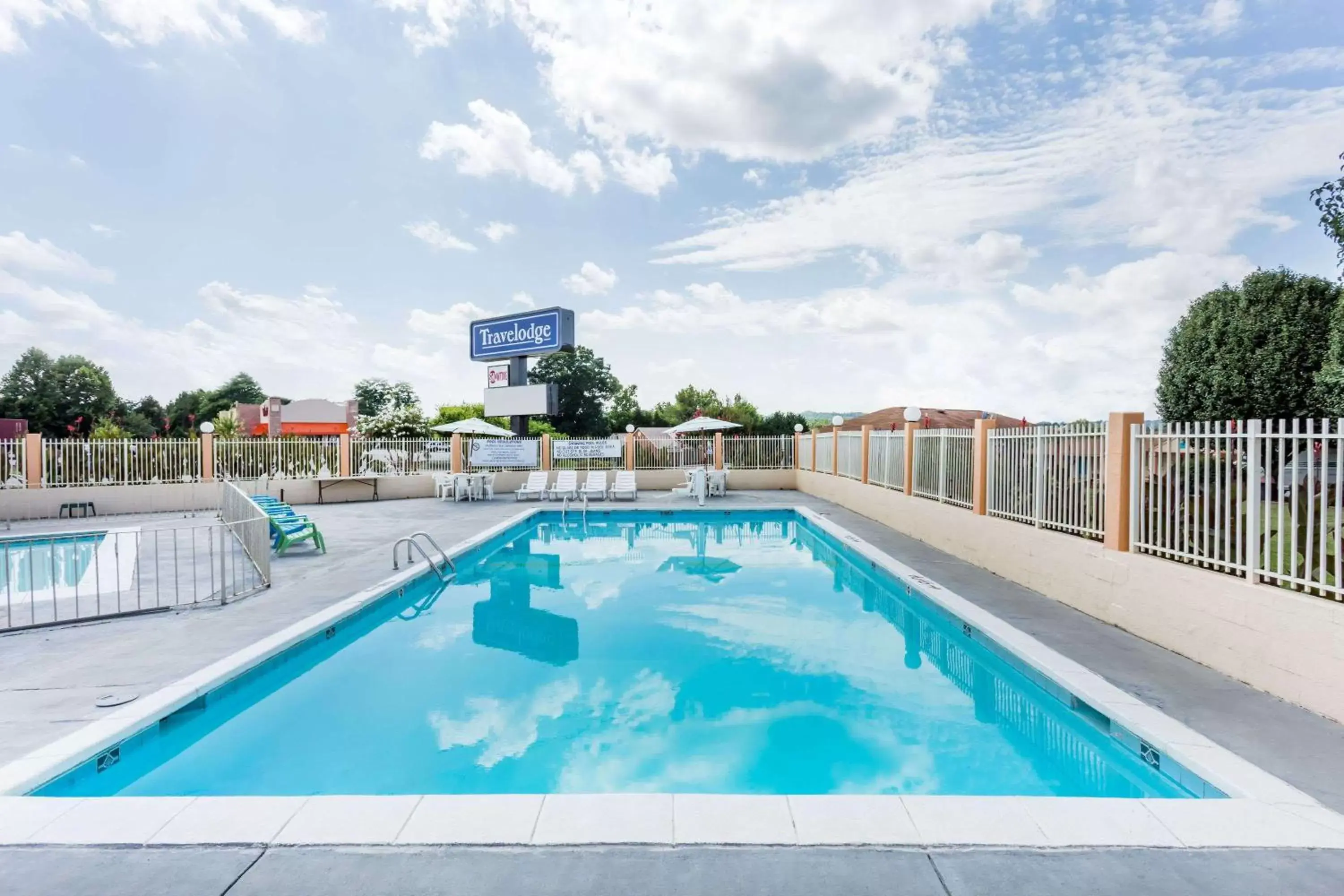 On site, Swimming Pool in Travelodge by Wyndham Ridgeway Martinsville Area