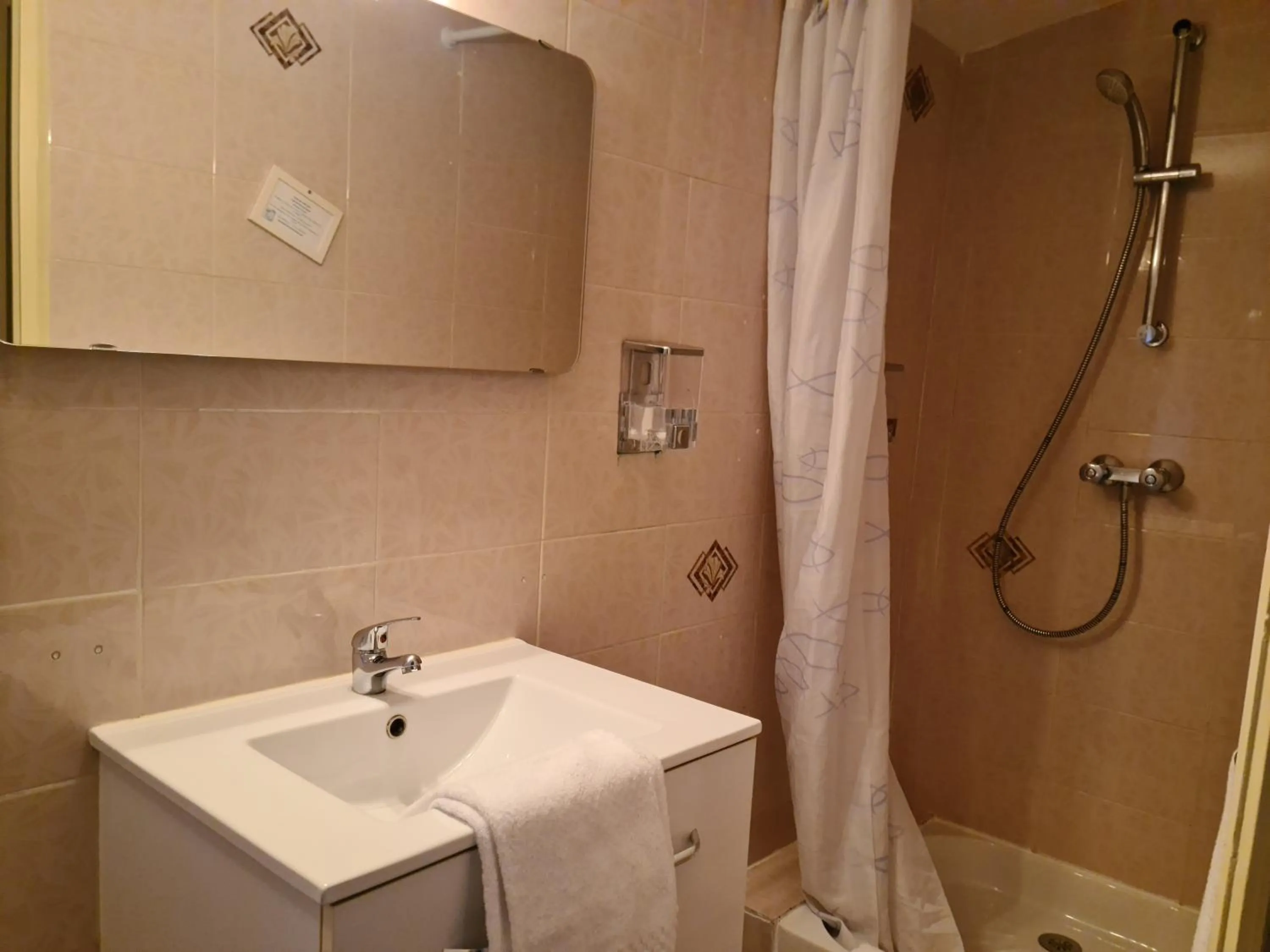 Bathroom in Auberge La Folie