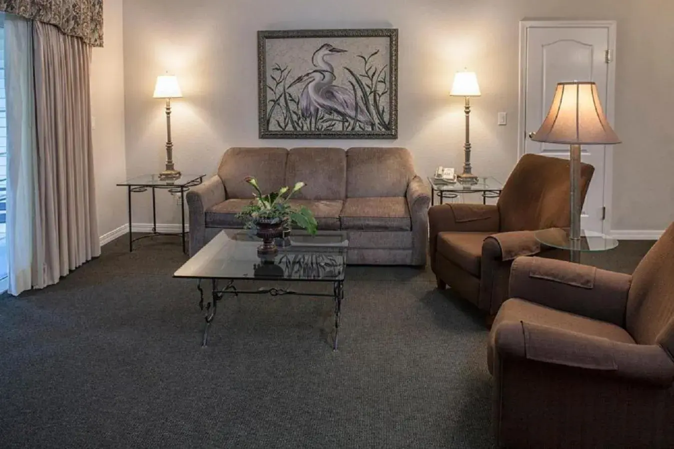 Living room, Seating Area in French Quarter Resort