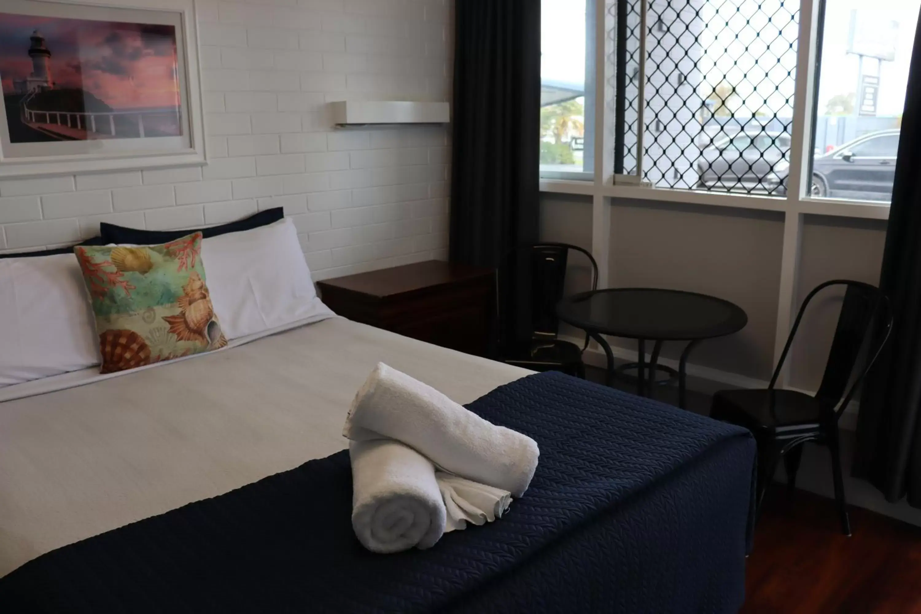 Bed in Almare Tourist Motel