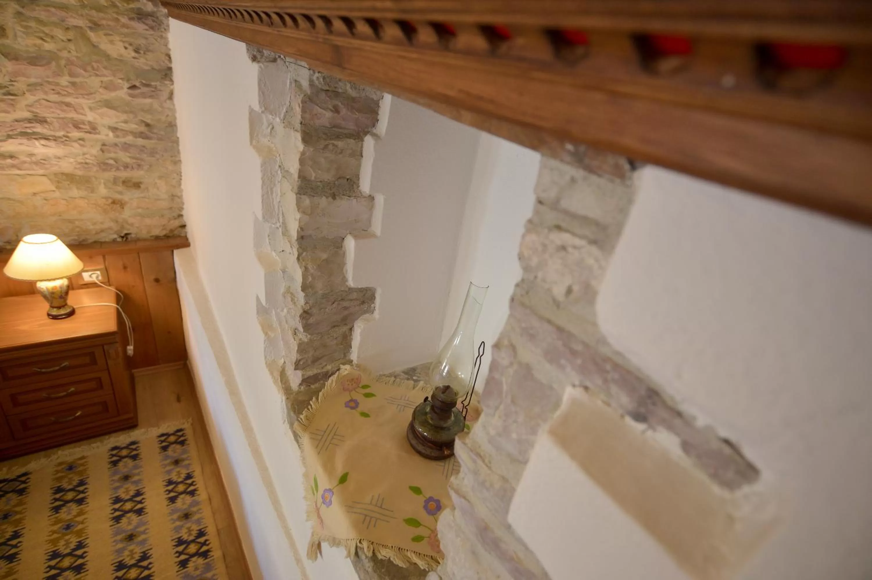 Decorative detail in Hotel Kalemi 2