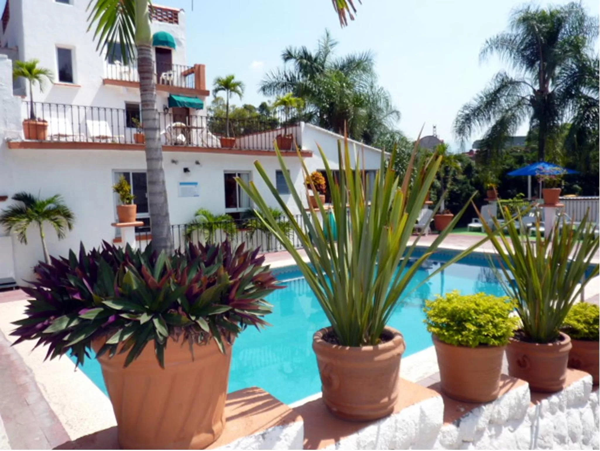 Day in Hotel Bajo el Volcan