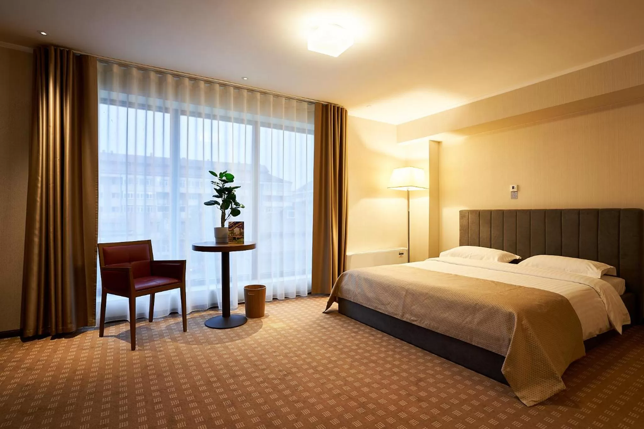 Bedroom, Bed in Petrodava ONE