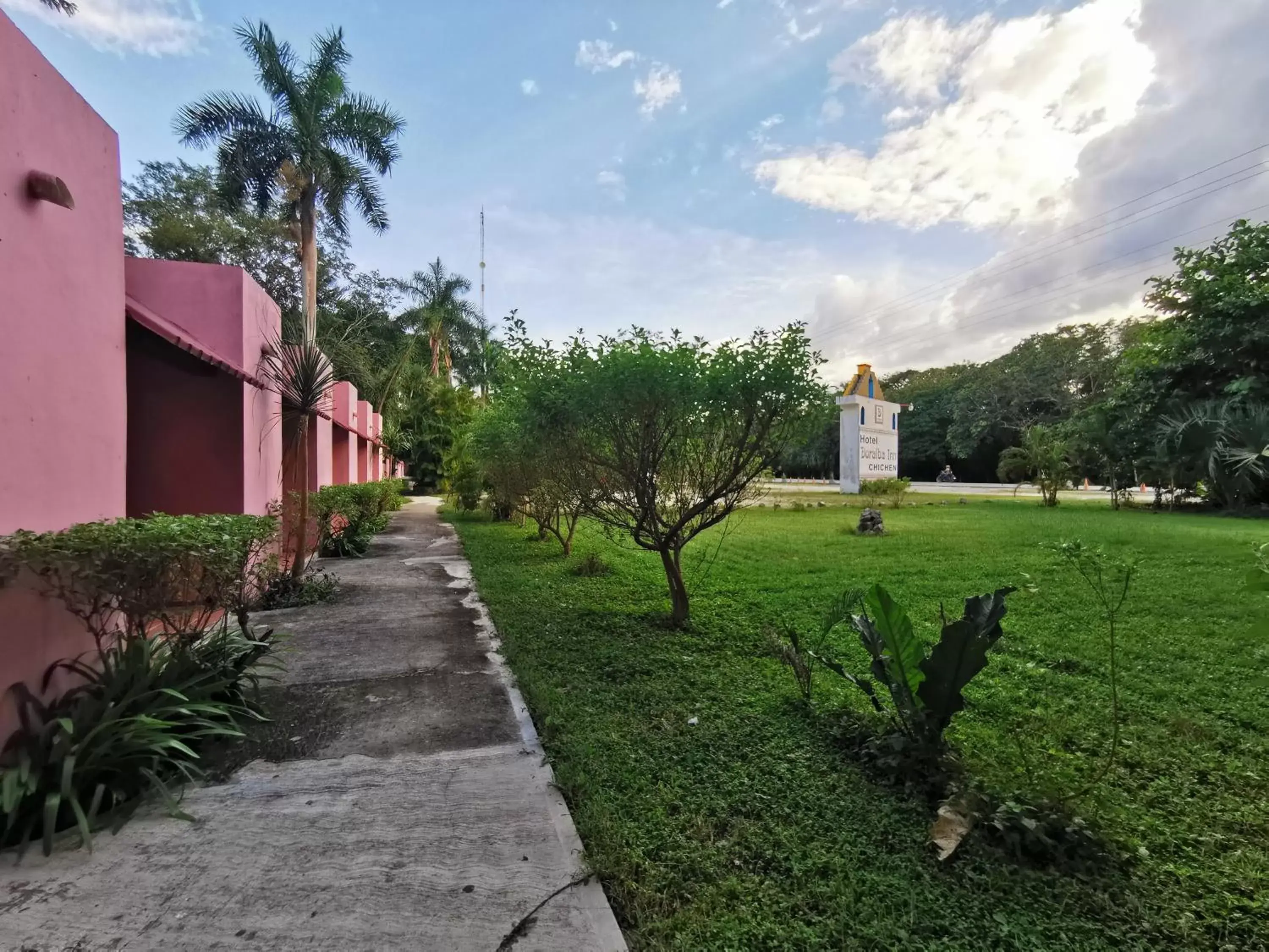 Property building in Hotel Doralba Inn Chichen Property building in Hotel Doralba Inn Chichen