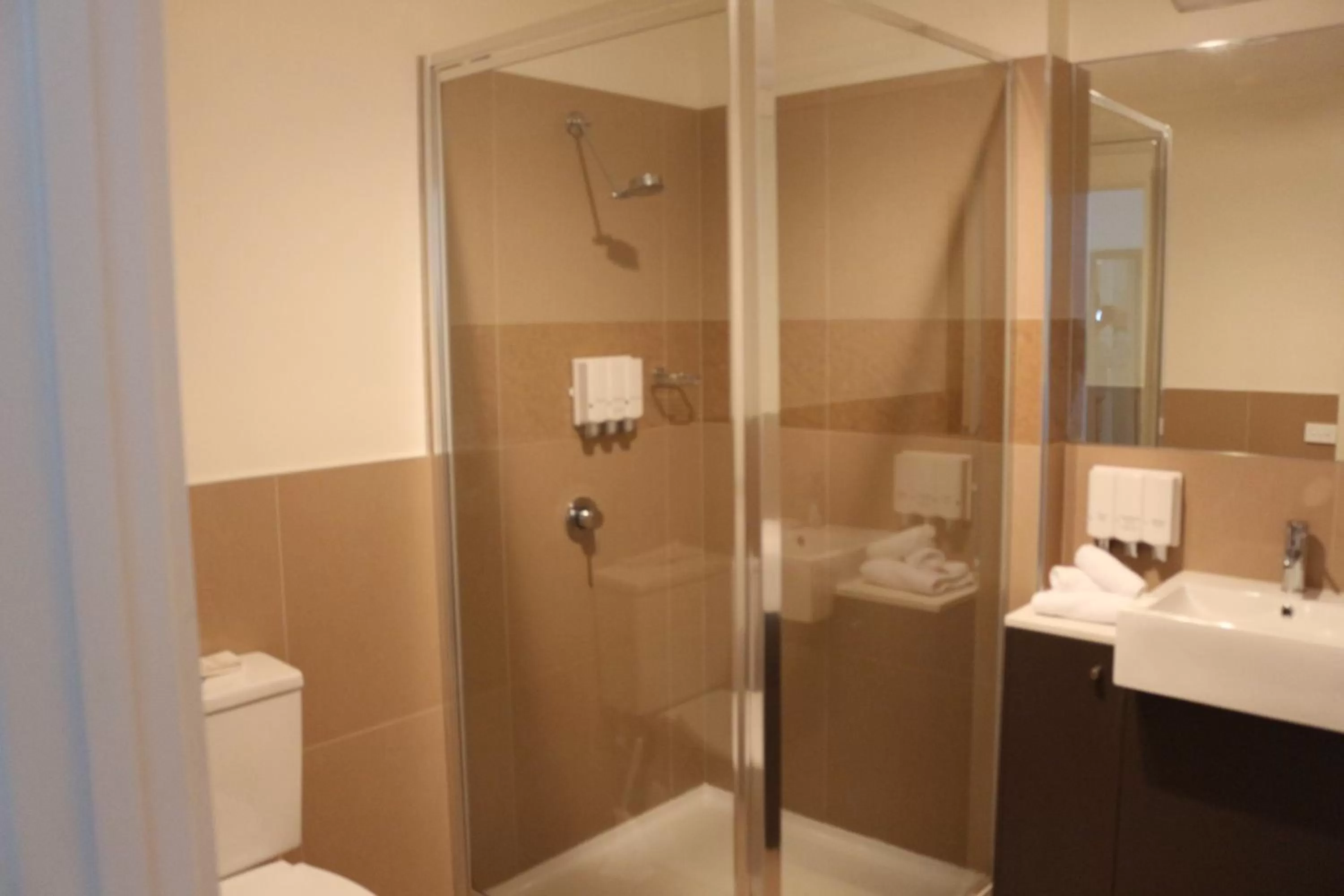 Bathroom in Bairnsdale International