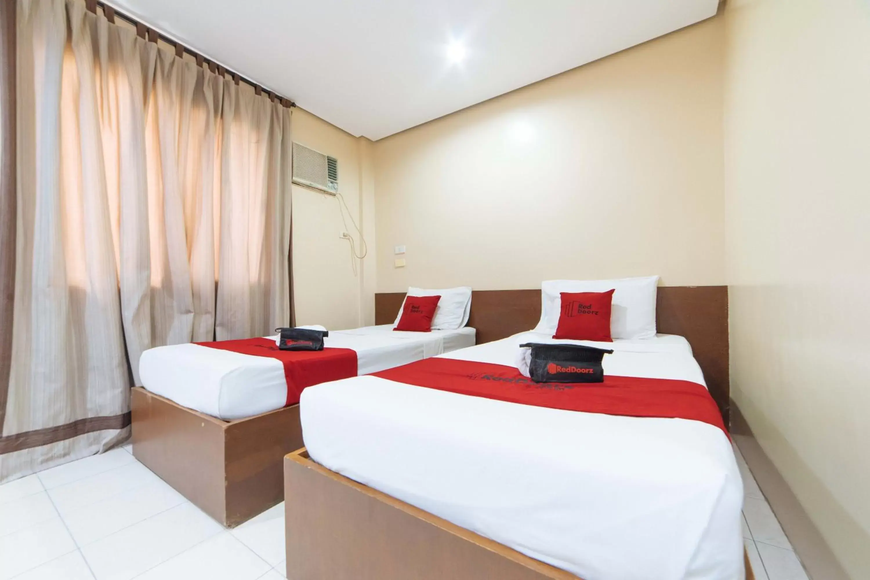 Bedroom, Bed in RedDoorz near Olongapo Bus Terminal