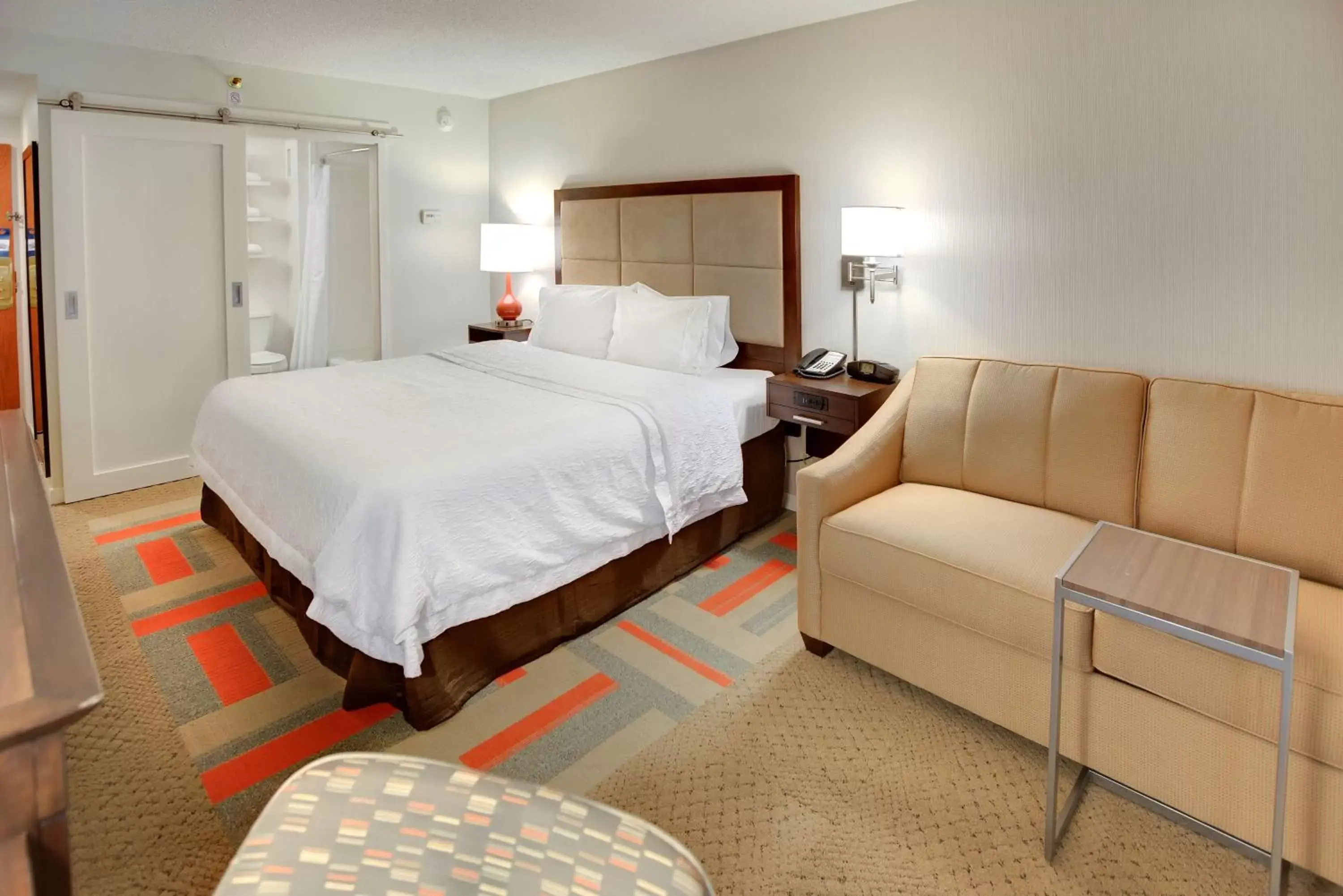 Bed in Hampton Inn Harrisonburg - University Bed in Hampton Inn Harrisonburg - University