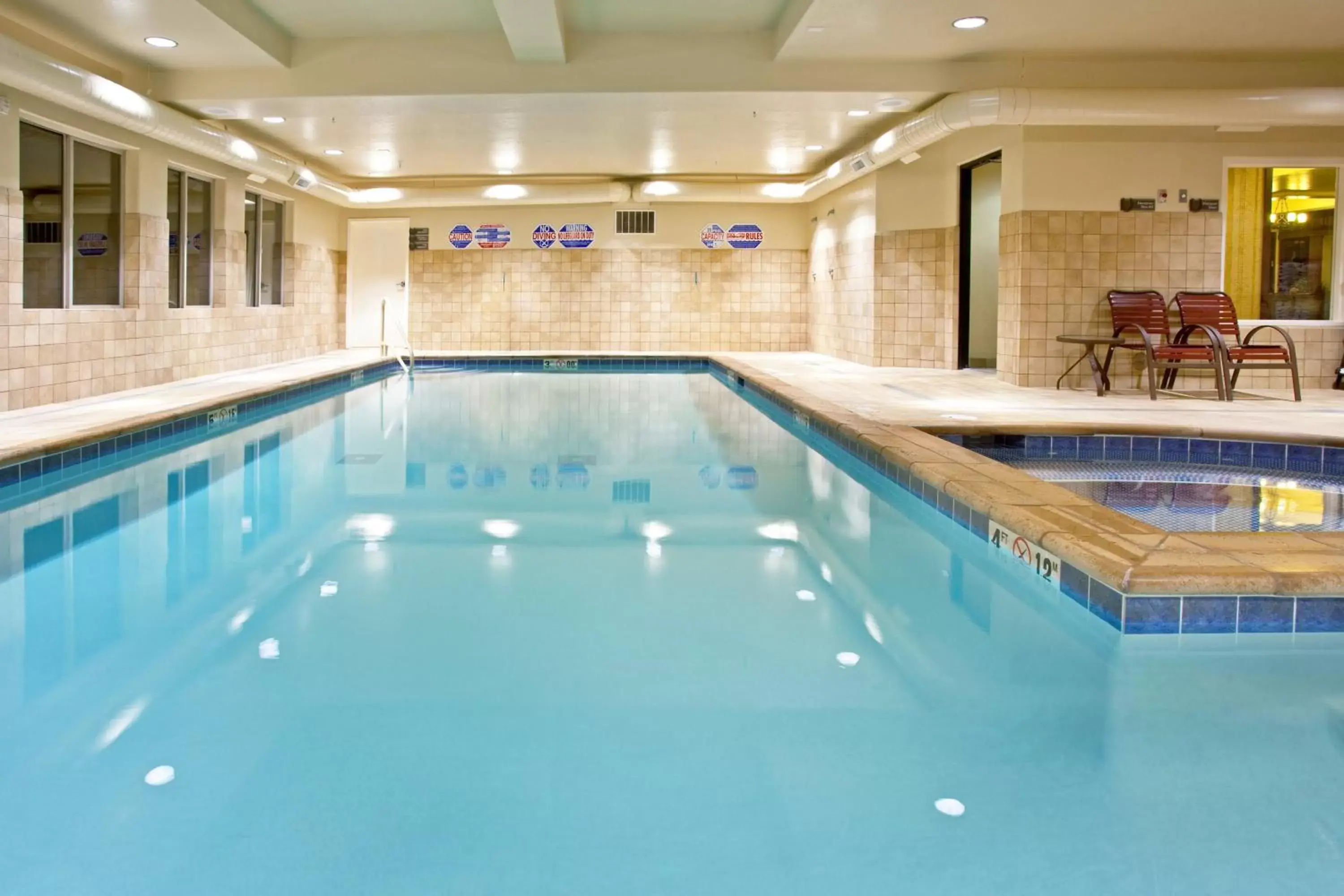 Swimming Pool in Holiday Inn Express & Suites Kanab, an IHG Hotel