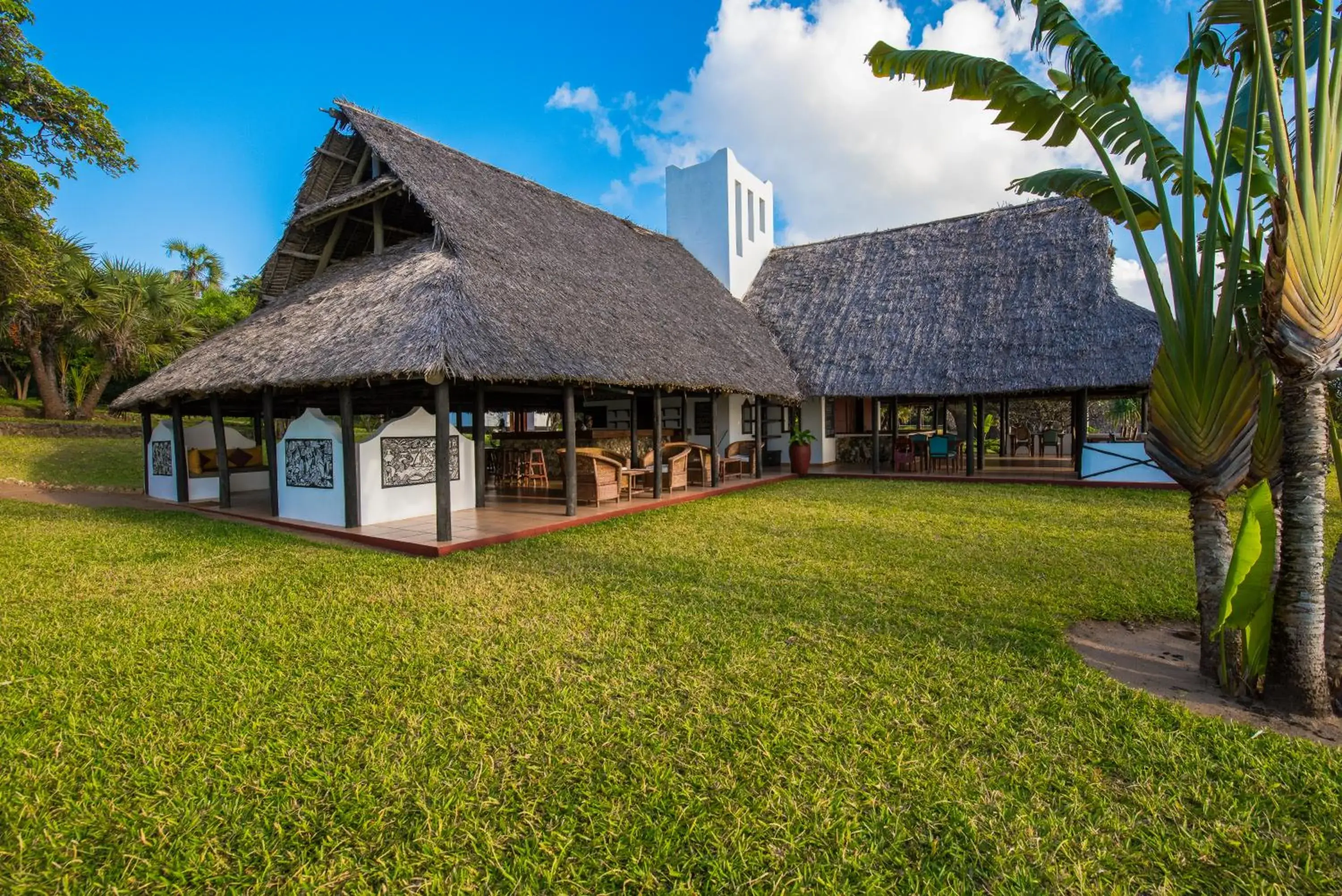 Lounge or bar, Property Building in Amani Beach Hotel