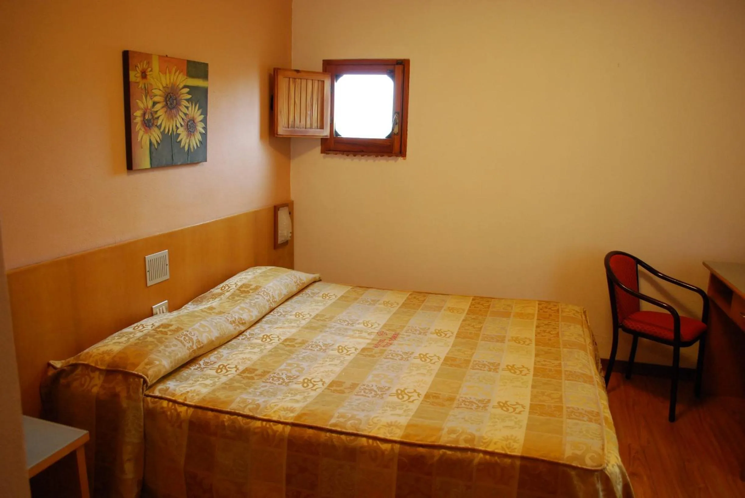 Bed in Hotel Tre Torri