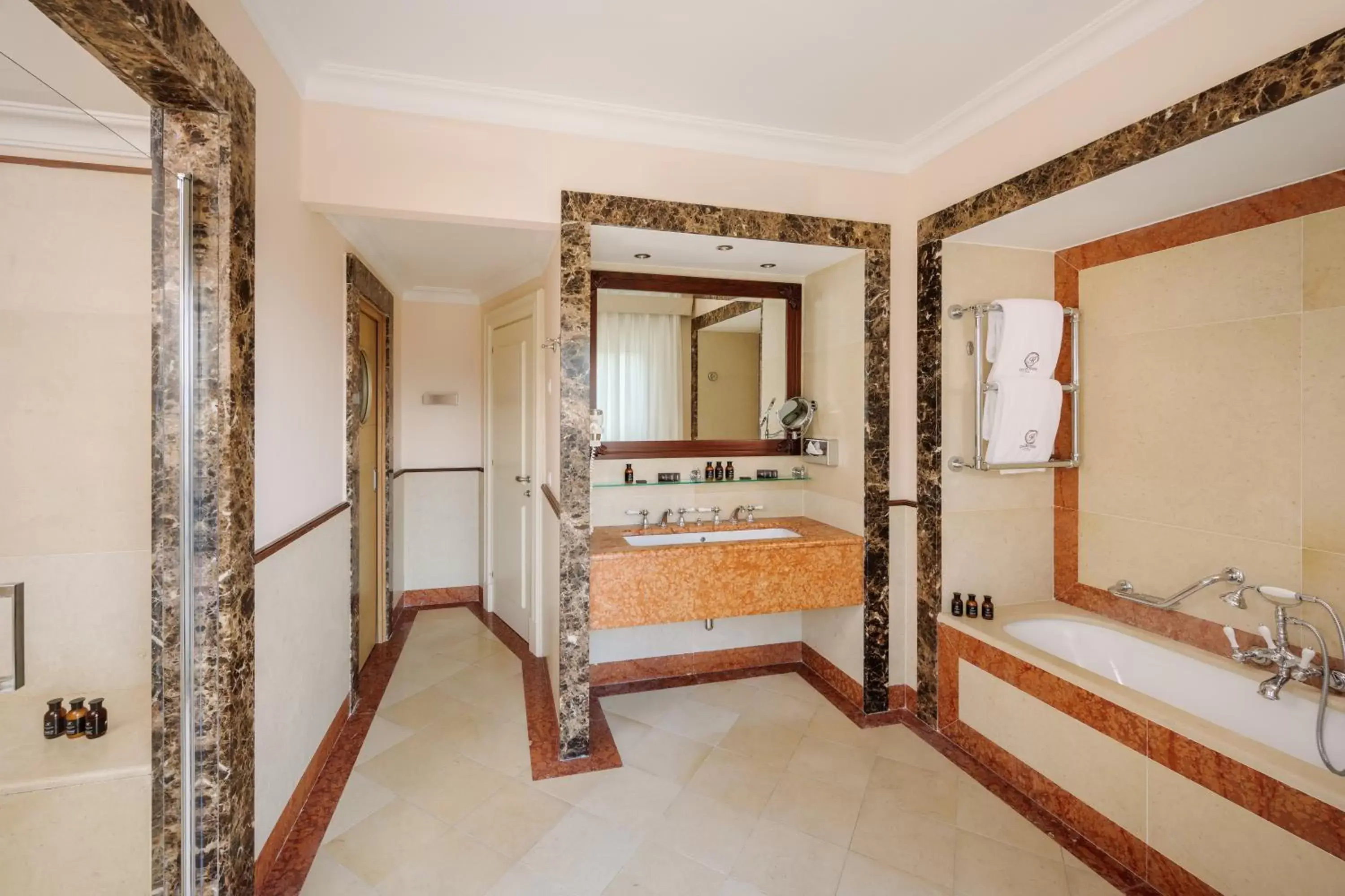 Bathroom in Grand Hotel Bristol Resort & Spa