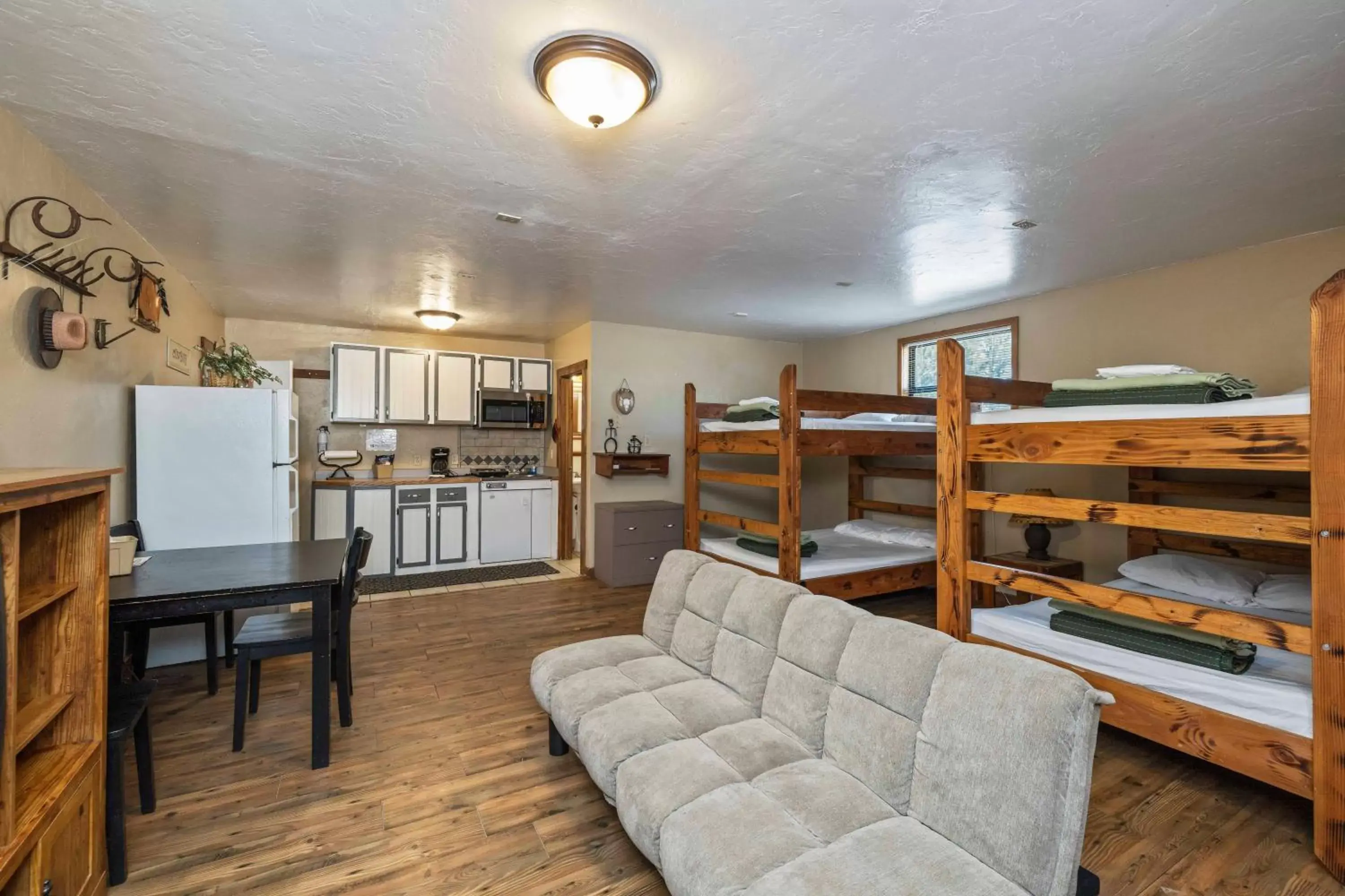 Bunk Bed in Birch Glen Lodge