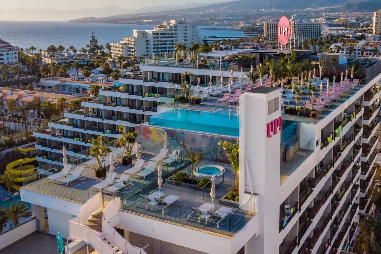 Property building, Bird's-eye View in Spring Hotel Bitácora