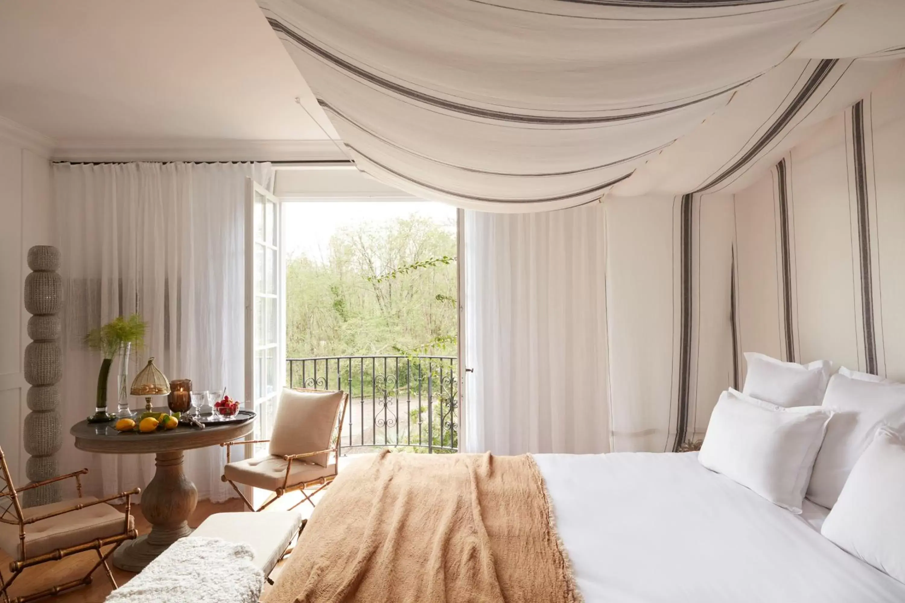 Bedroom in Brindos, Lac & Château - Relais & Châteaux - Anglet Biarritz