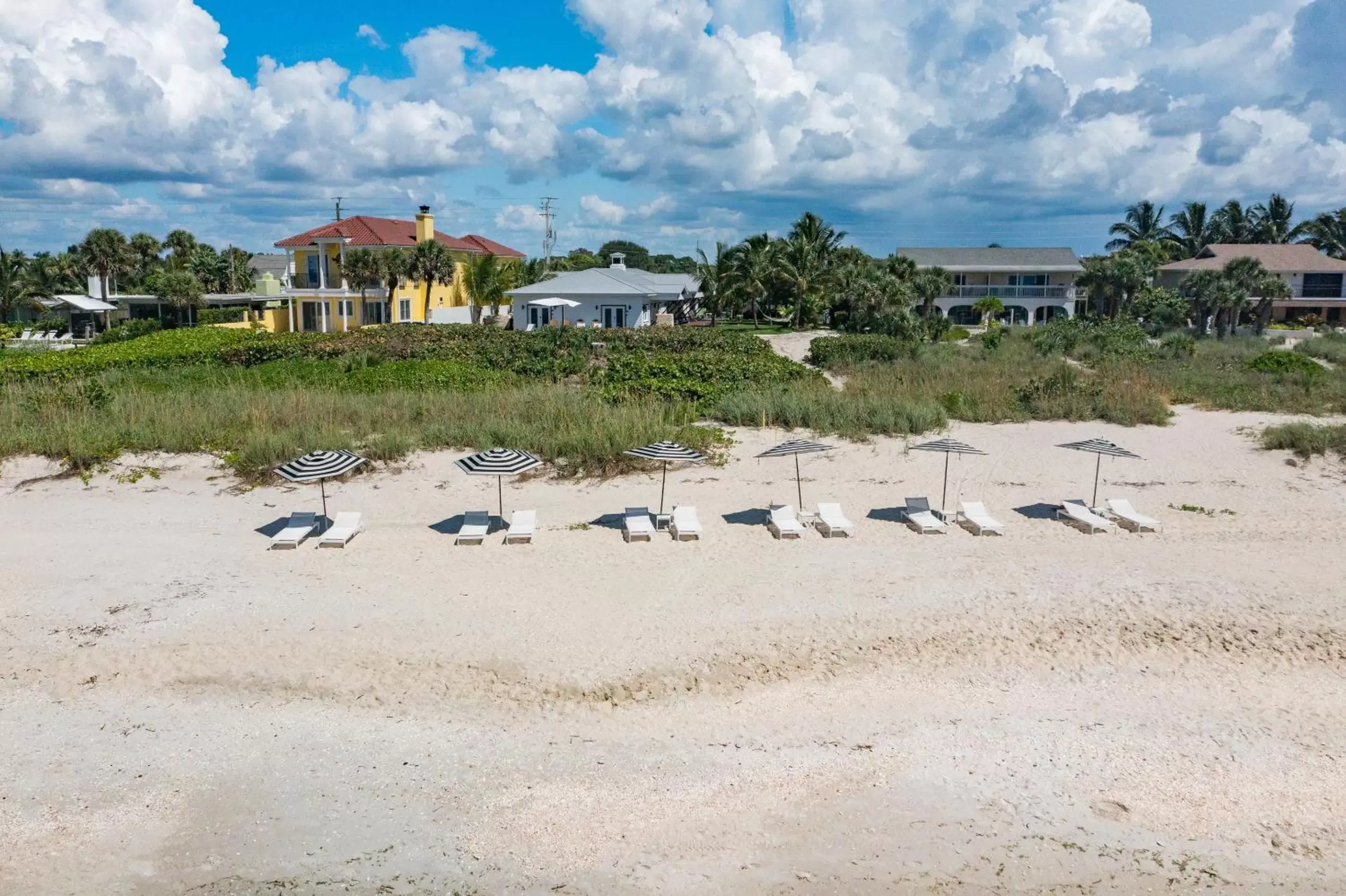 Casey Key Resorts - Beachfront