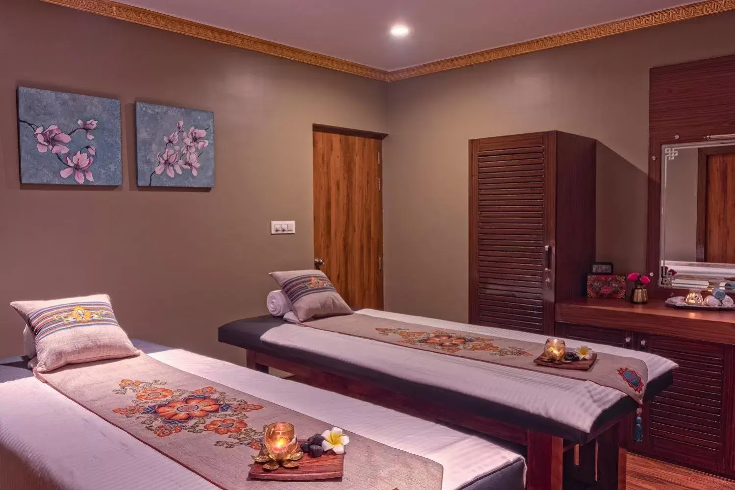 Spa and wellness centre/facilities, Bed in Lemon Tree Hotel Gangtok