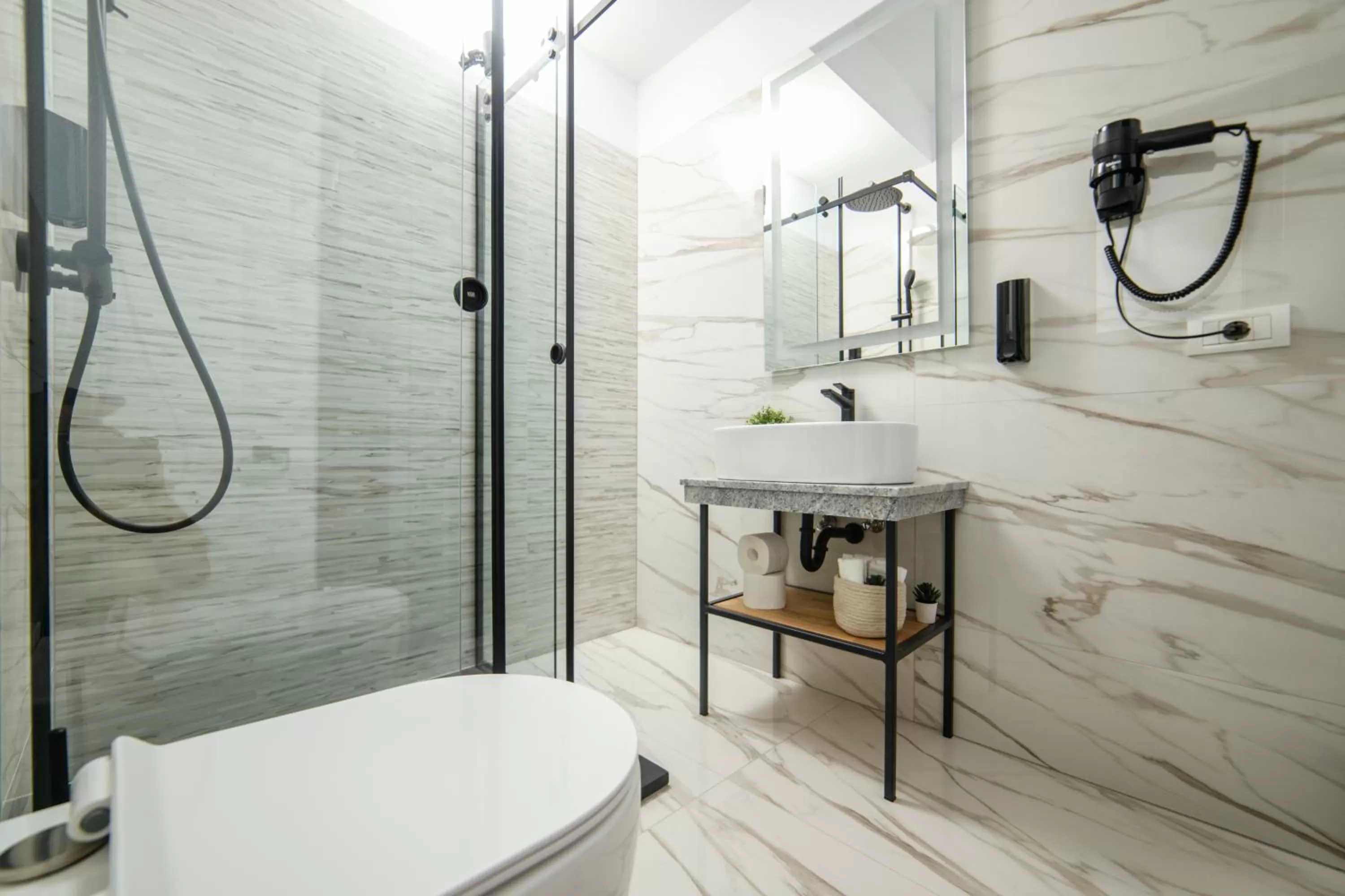 Shower in GBU Home Timisoara