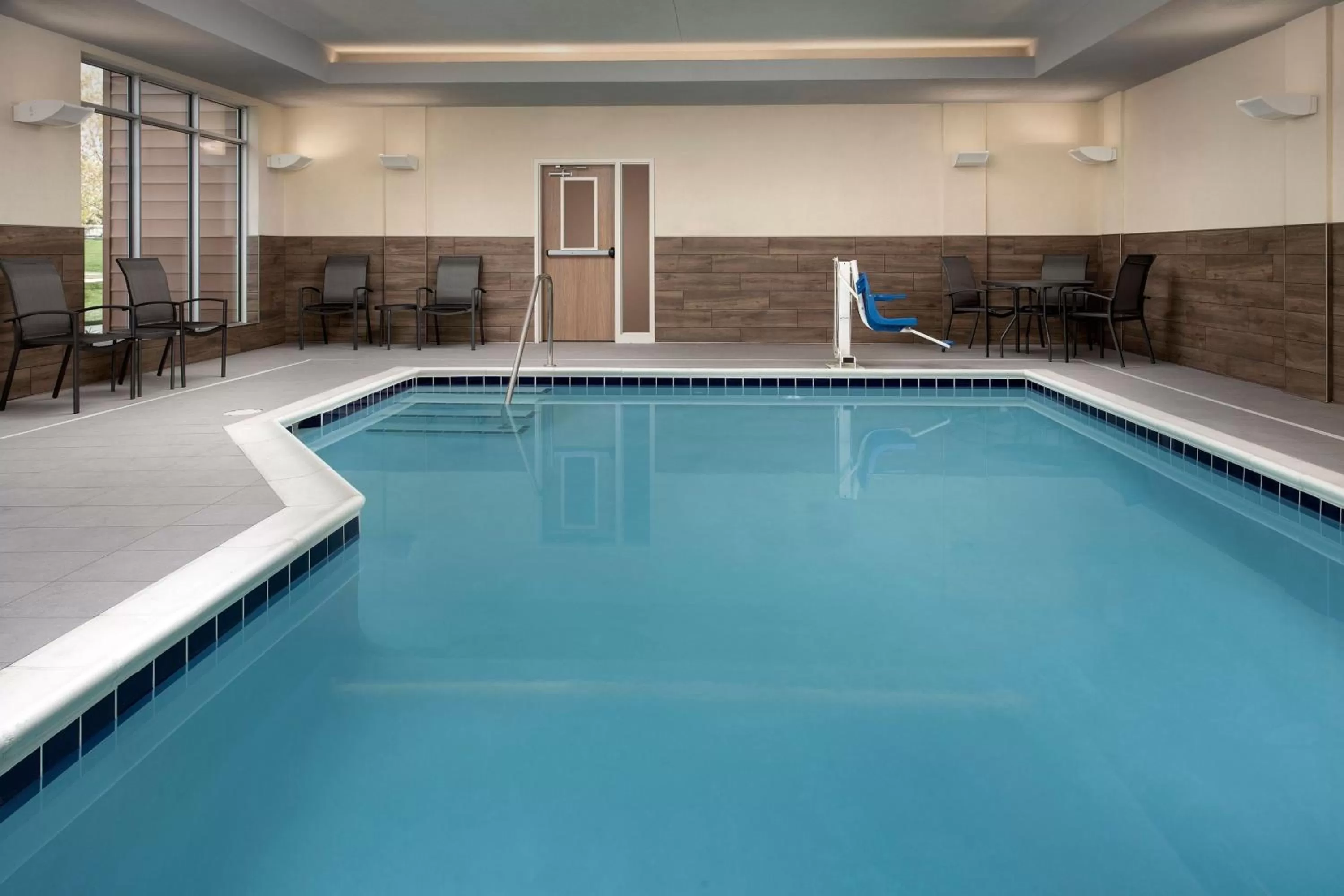Swimming pool in Fairfield Inn & Suites by Marriott Boise West