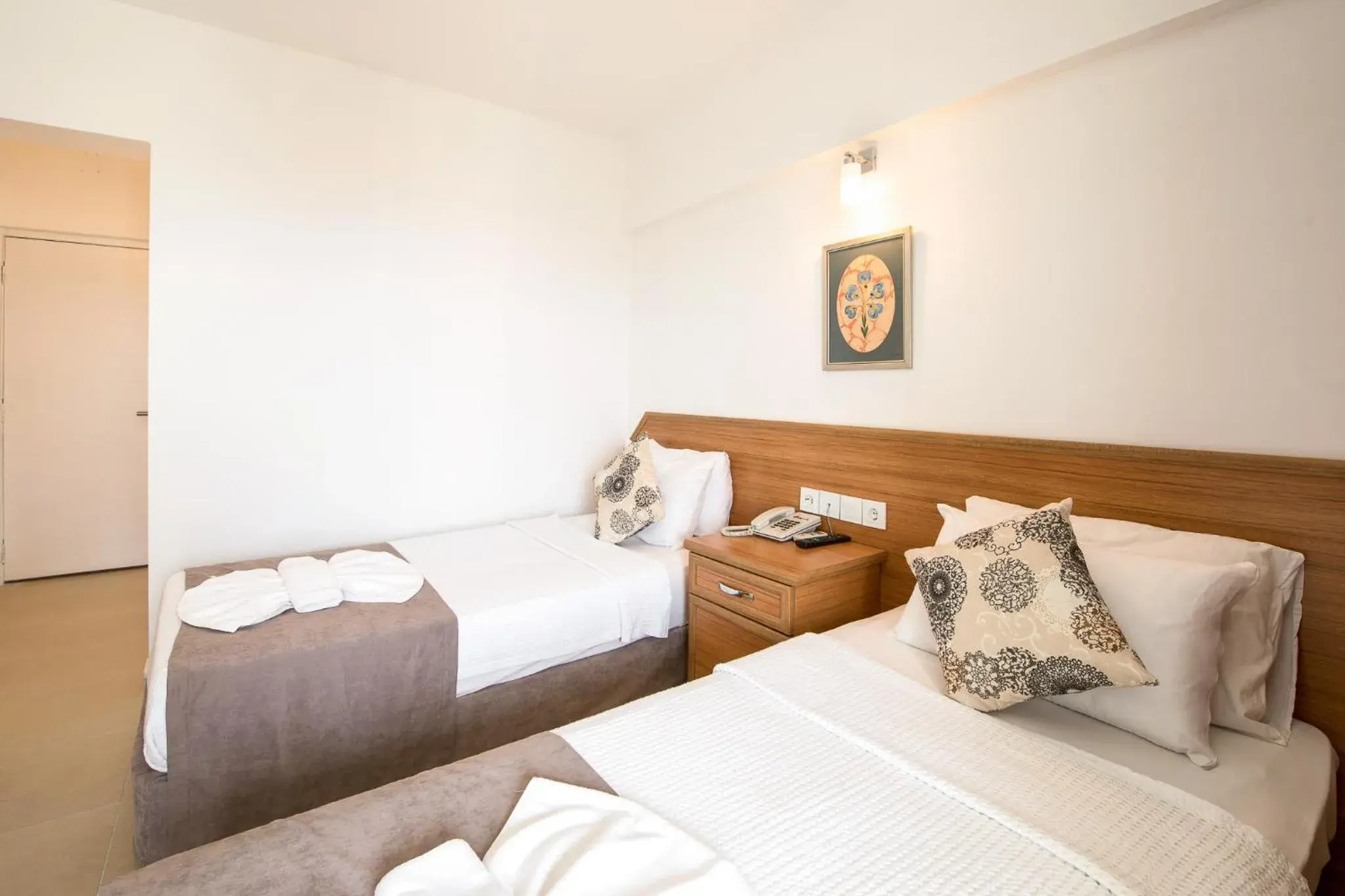 Standard Double or Twin Room with Land View in Ekici Hotel Standard Double or Twin Room with Land View in Ekici Hotel