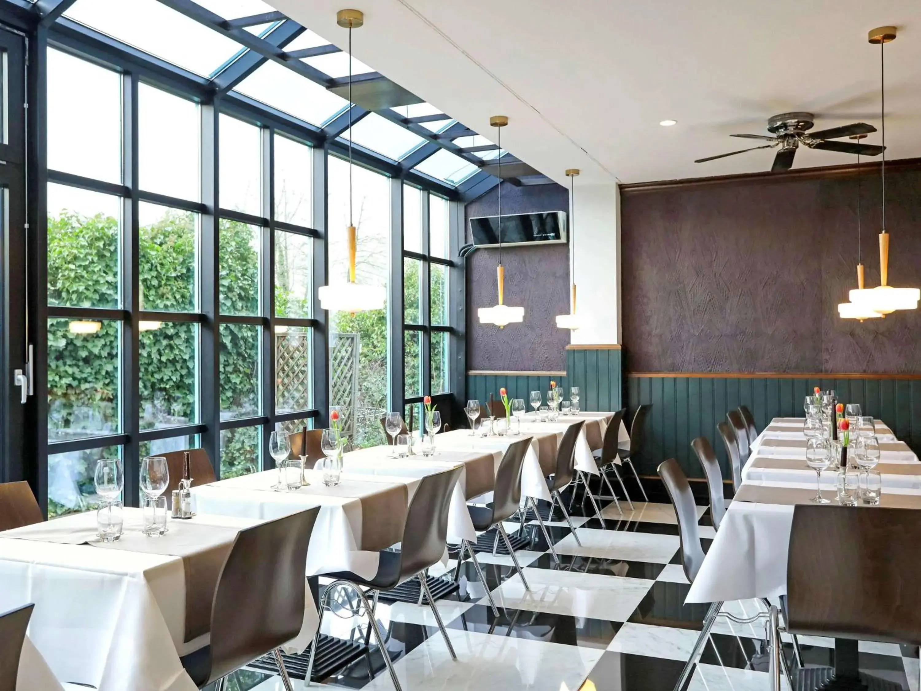 Restaurant/Places to Eat in Mercure Hotel Frankfurt Airport Langen